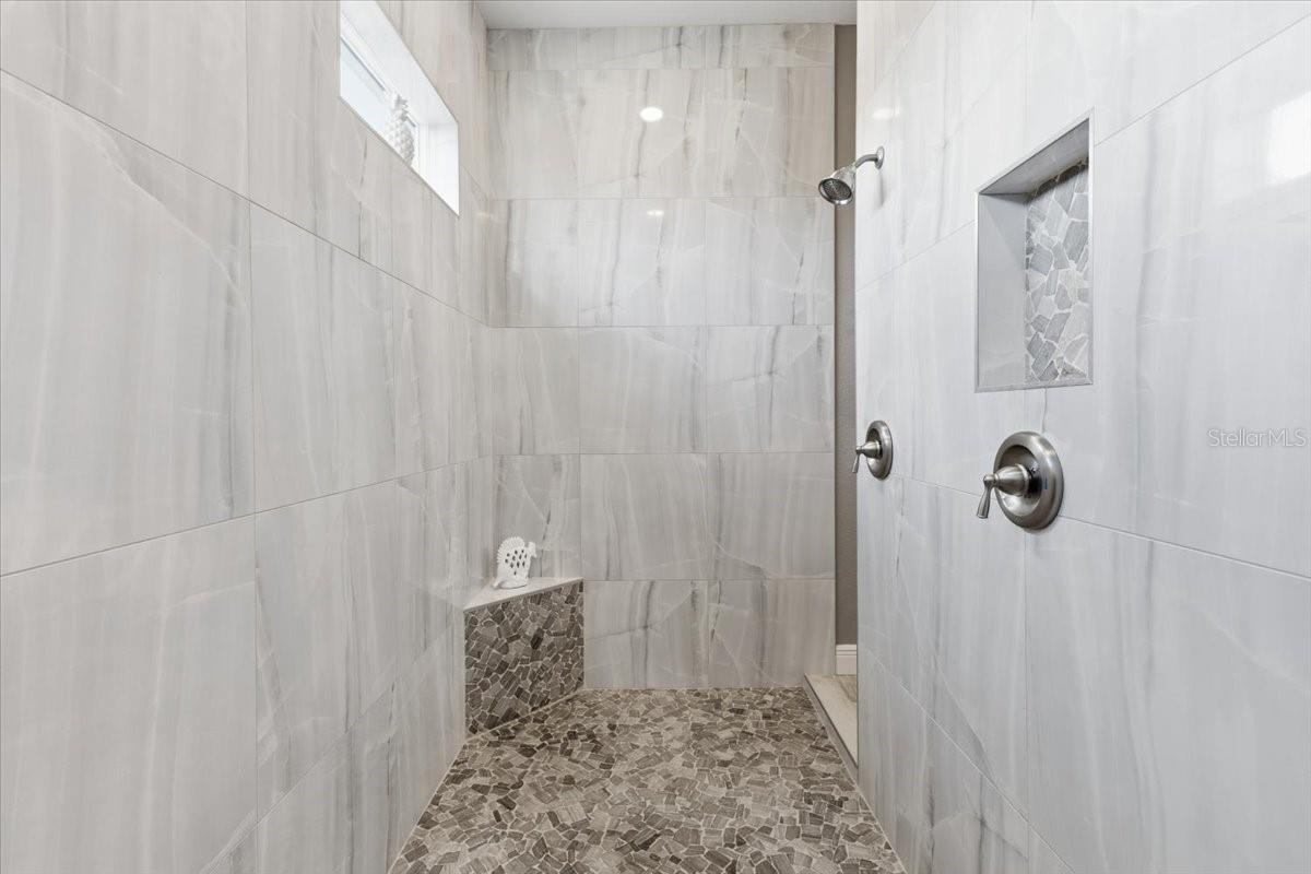 9214 Melody Cir Property Photo 38