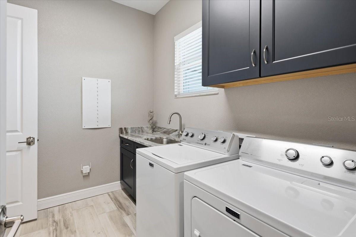 9214 Melody Cir Property Photo 41