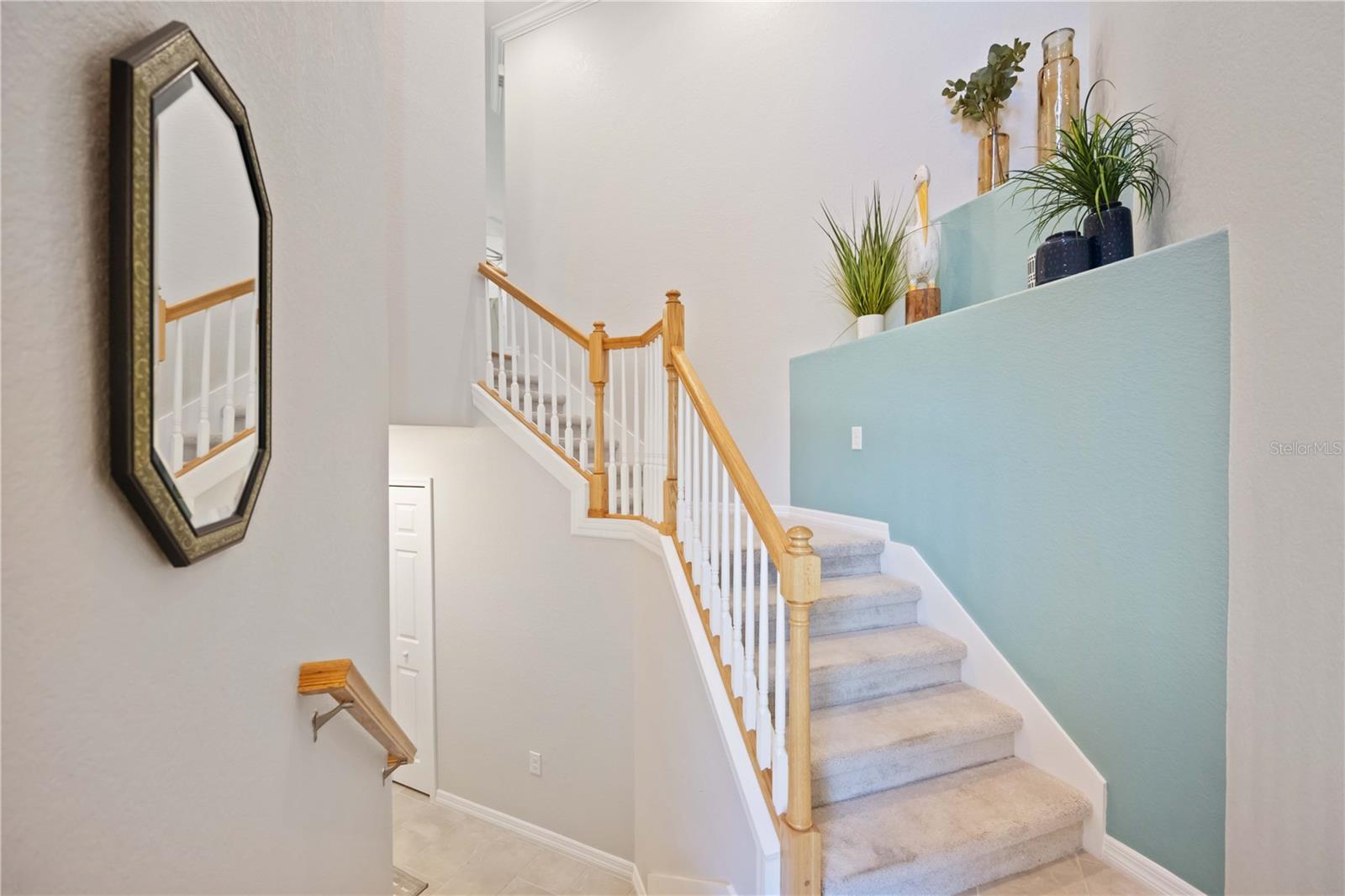 10817 Tarflower Dr #201 Property Photo 3