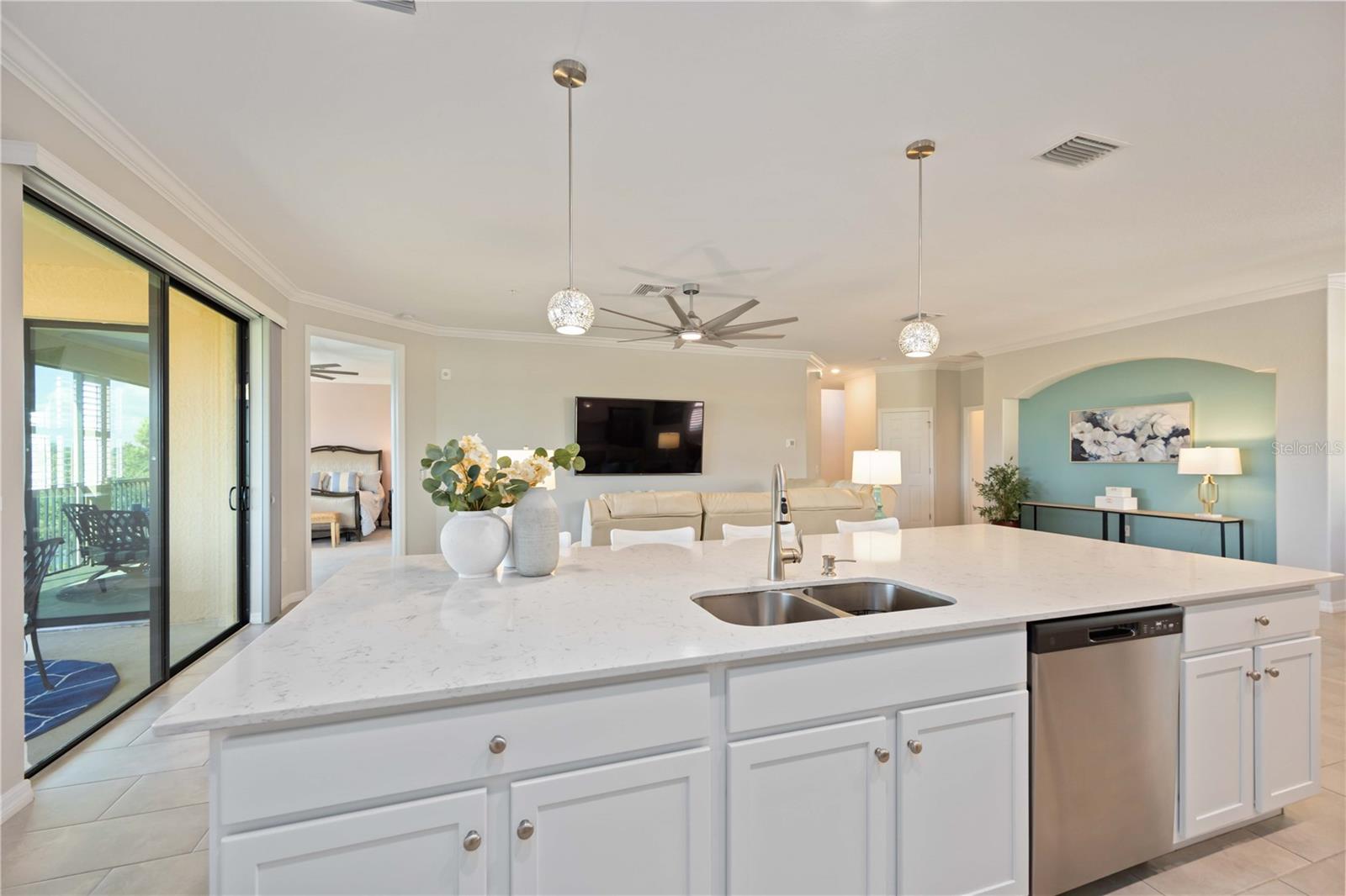 10817 Tarflower Dr #201 Property Photo 14