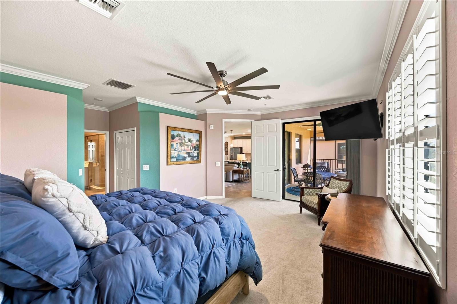 10817 Tarflower Dr #201 Property Photo 34