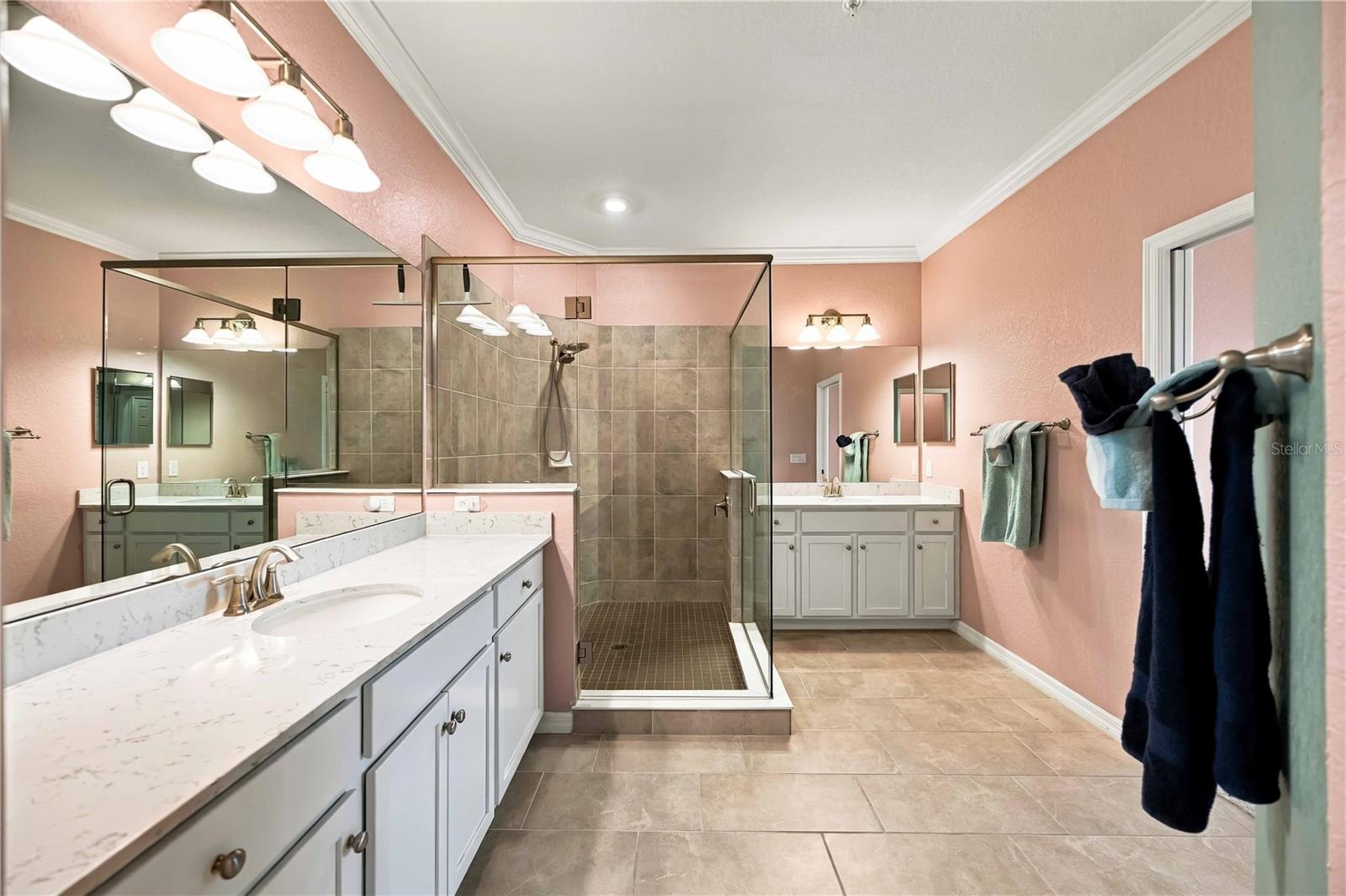 10817 Tarflower Dr #201 Property Photo 38