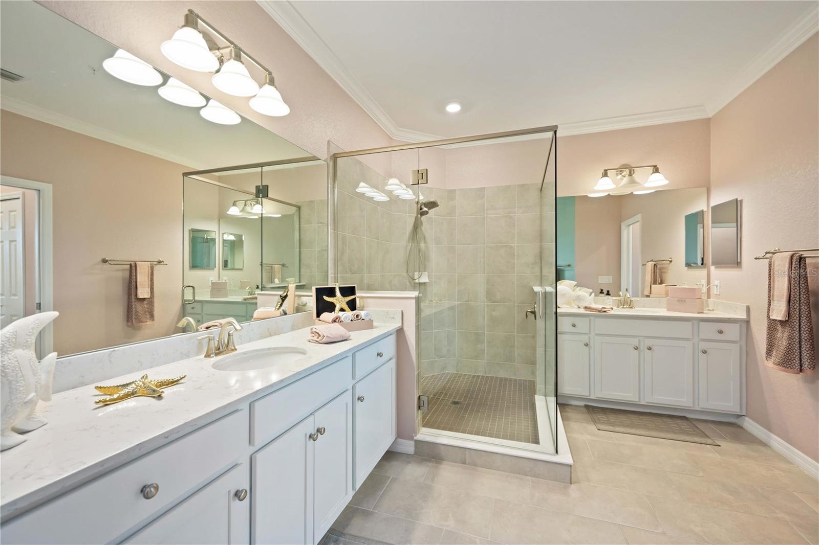 10817 Tarflower Dr #201 Property Photo 39