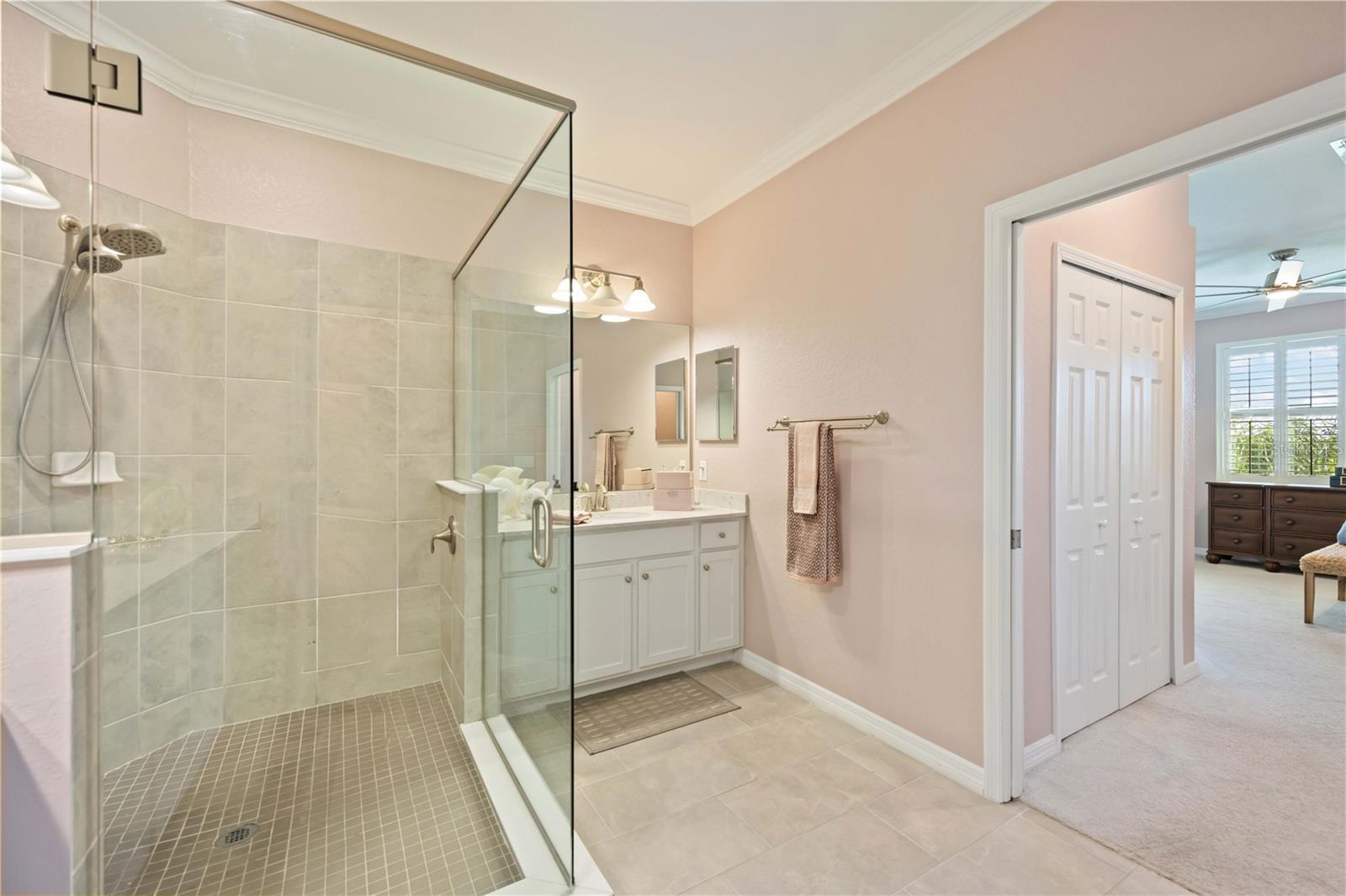 10817 Tarflower Dr #201 Property Photo 41