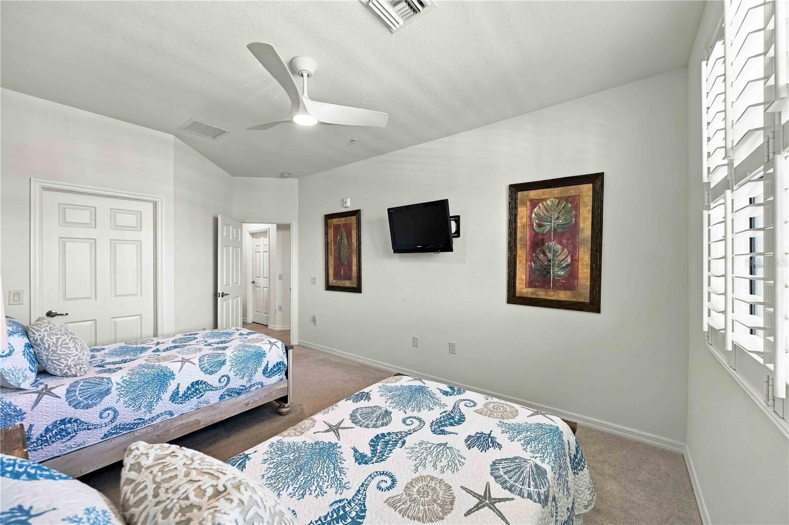 10817 Tarflower Dr #201 Property Photo 45