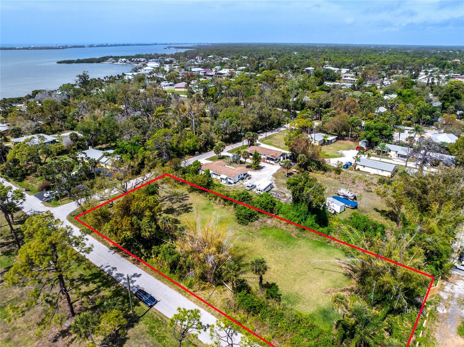 Pineapple St Property Photo 8