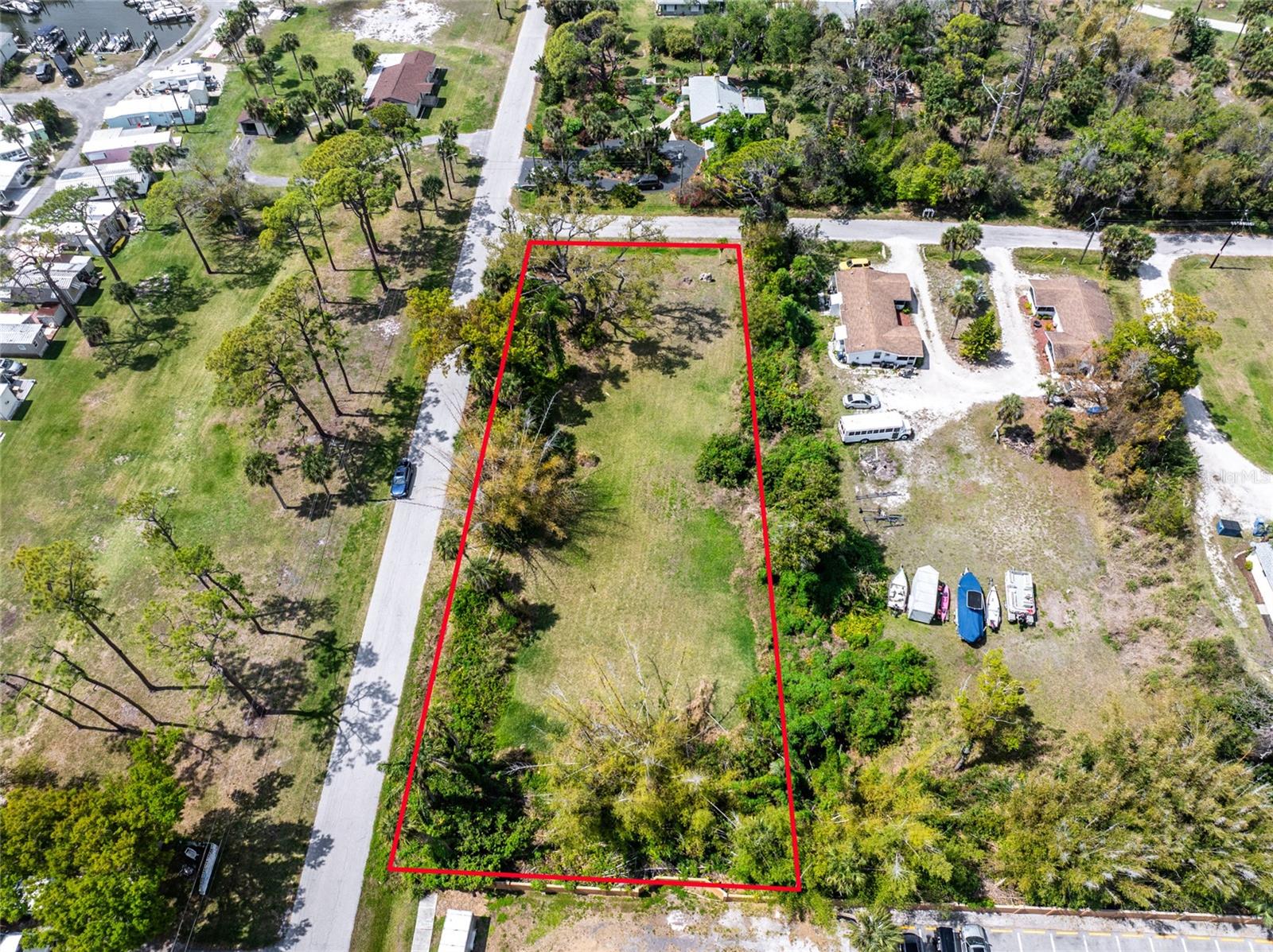 Pineapple St Property Photo 13