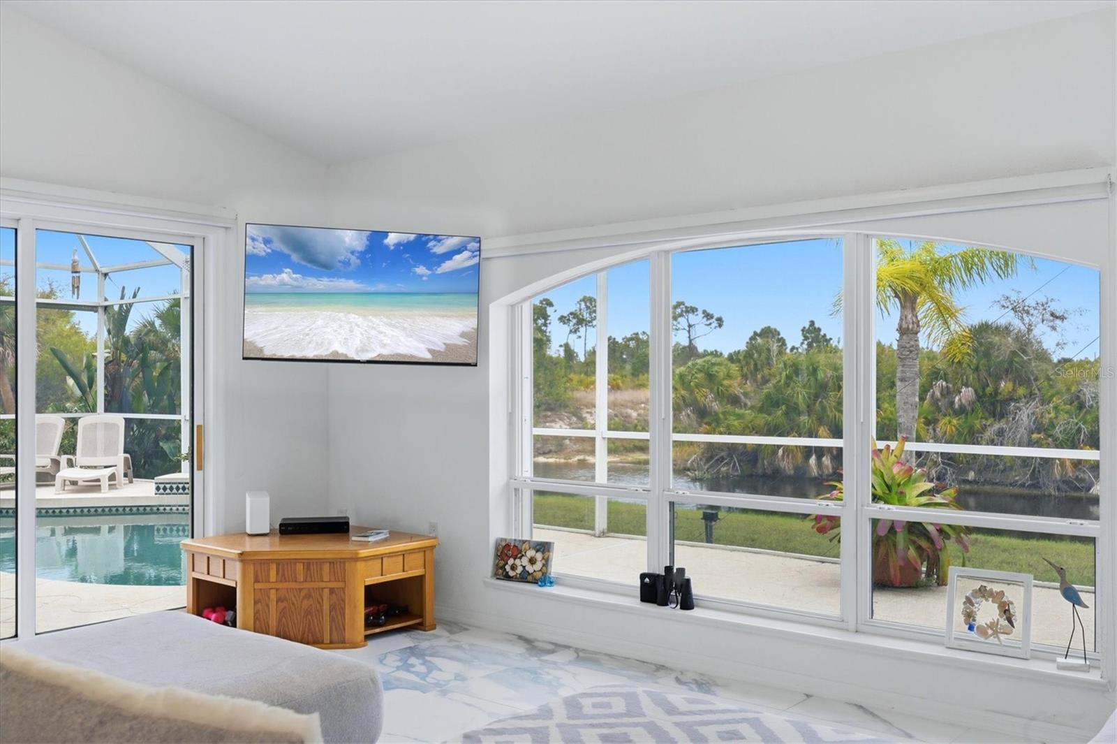 300 Baytree Dr Property Photo 19