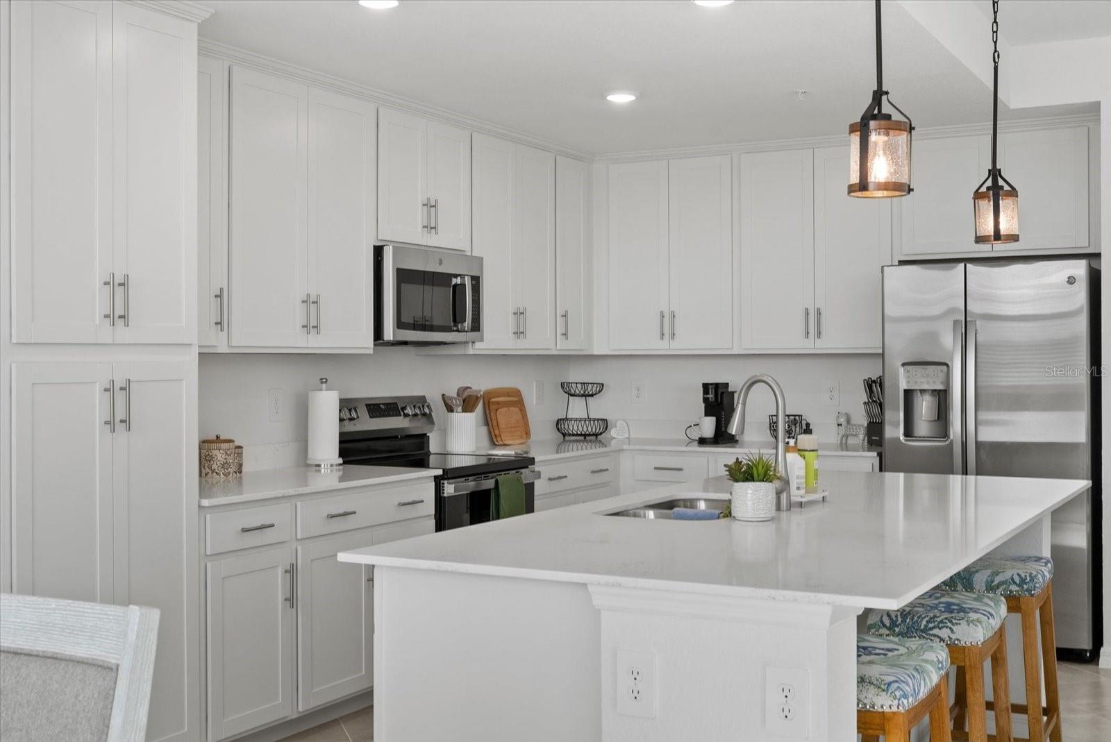 17570 Opal Sand Dr #302 Property Photo 8