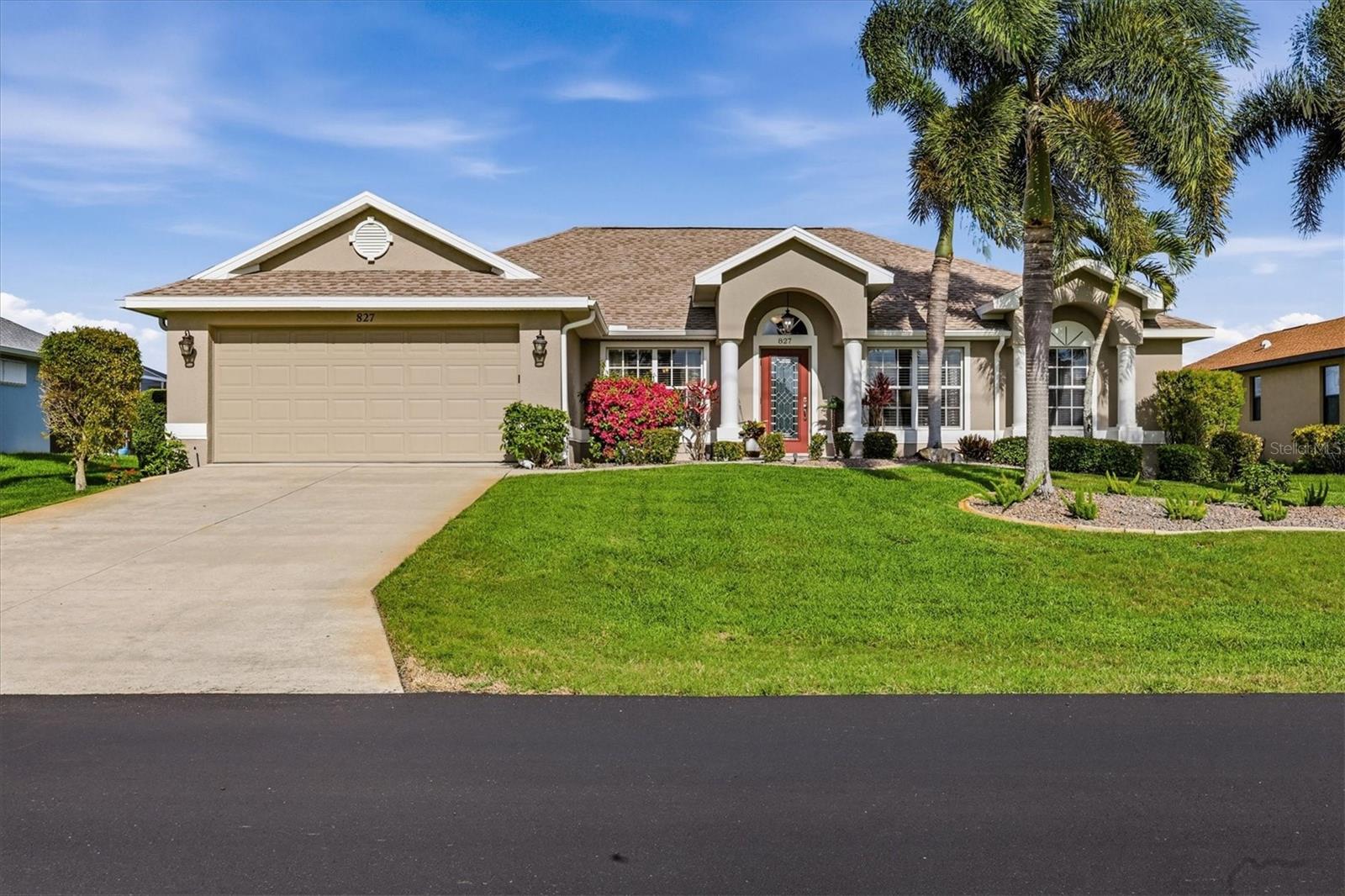 827 Rotonda Cir Property Photo 1