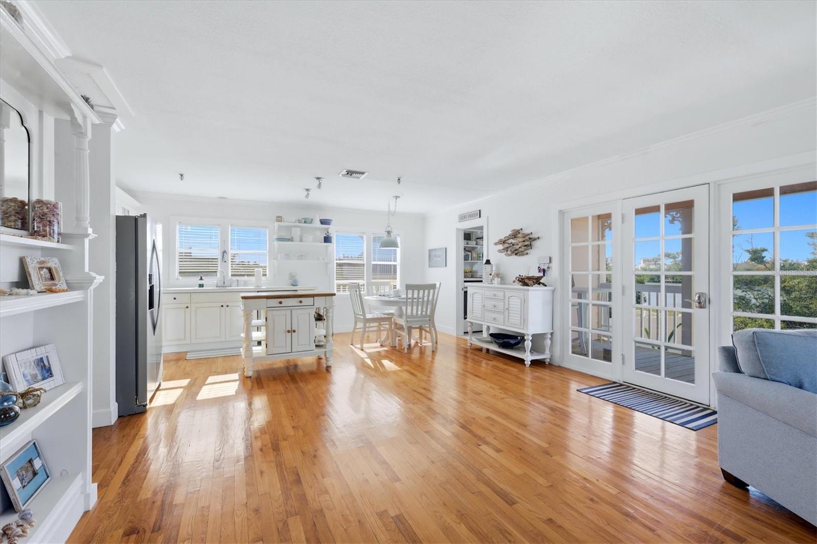 11 Bocilla Dr Property Photo 14