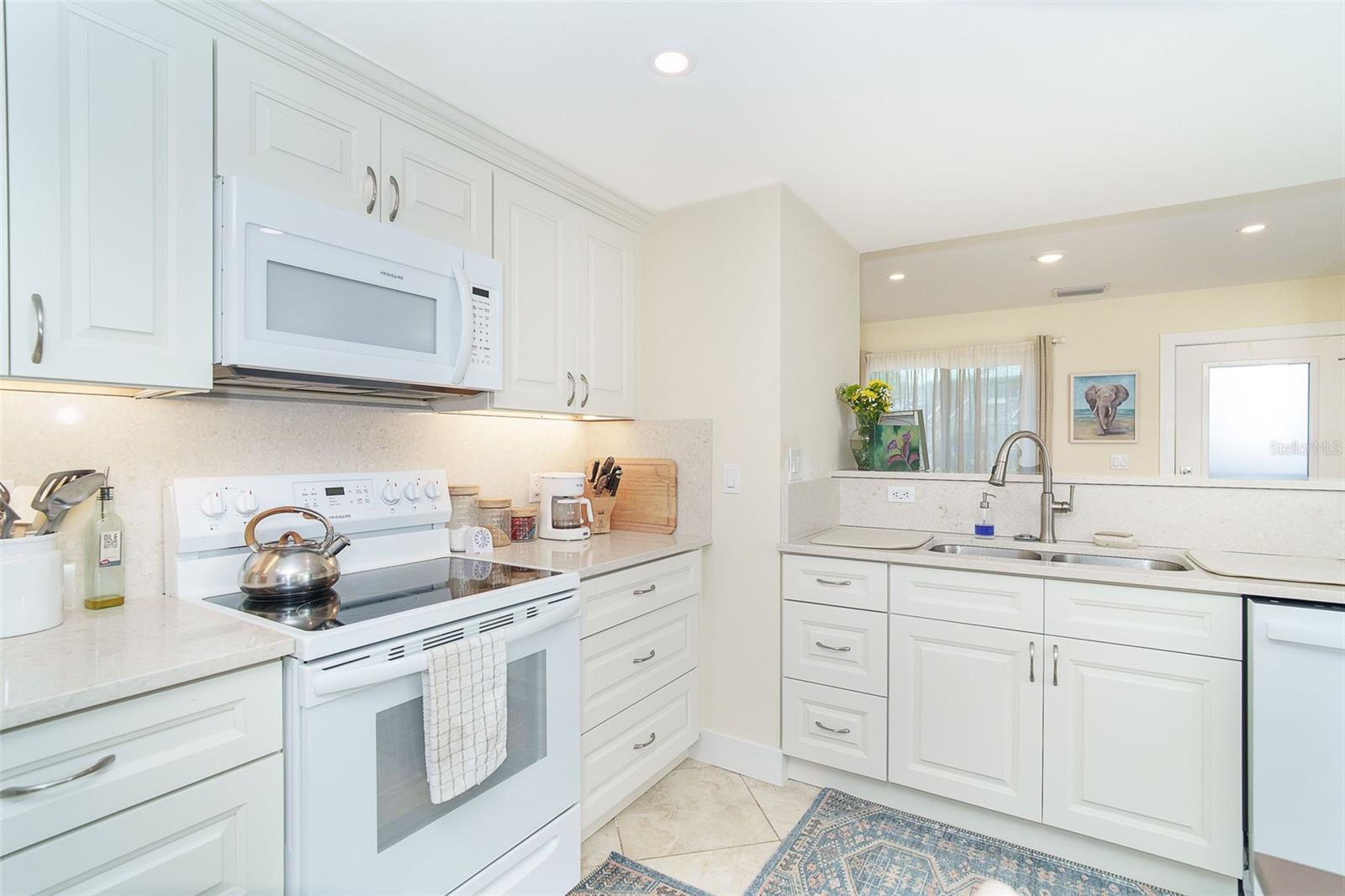 9200 Little Gasparilla Is #403 Property Photo 10