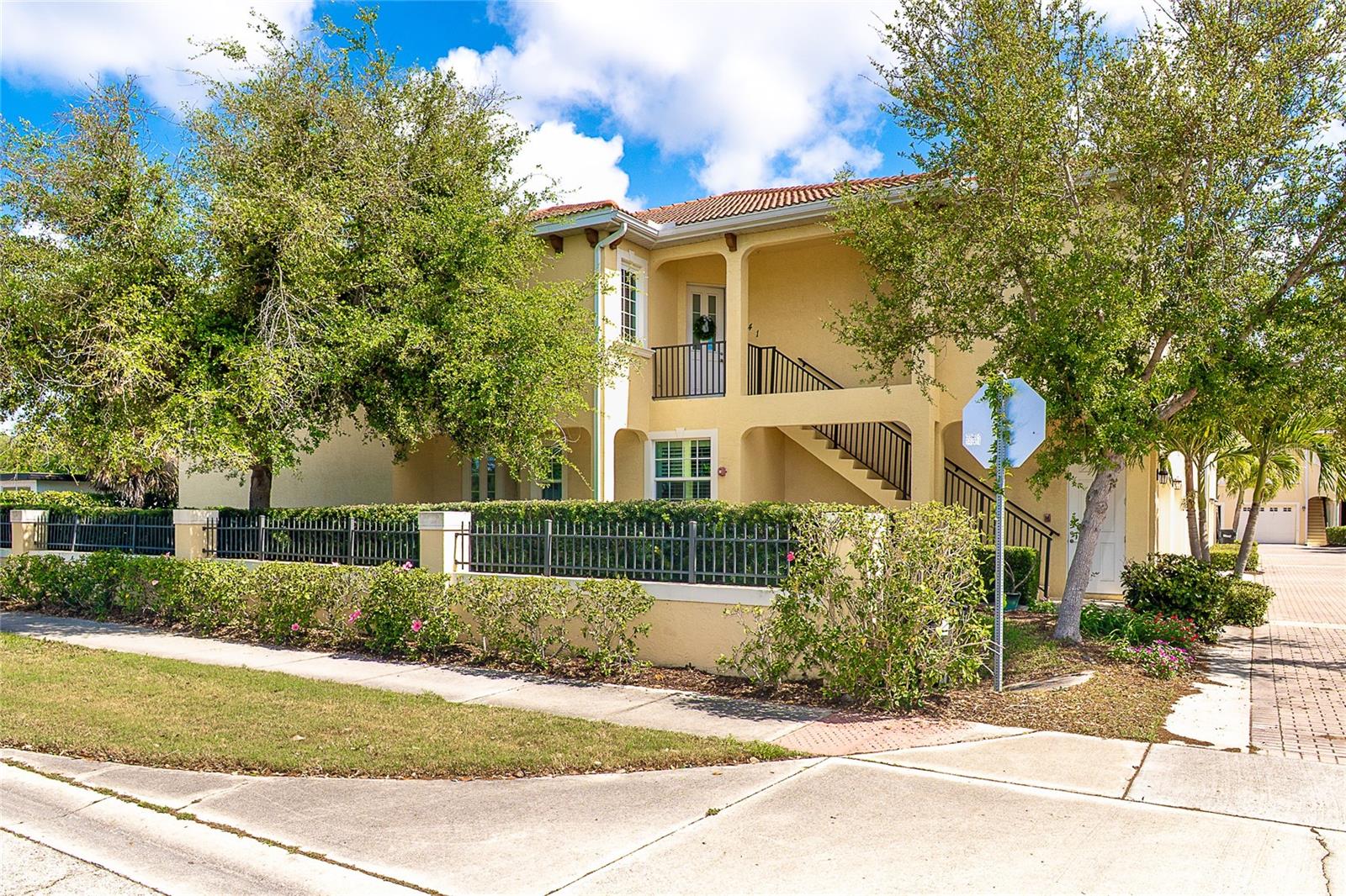 641 Guild Dr Property Photo 1