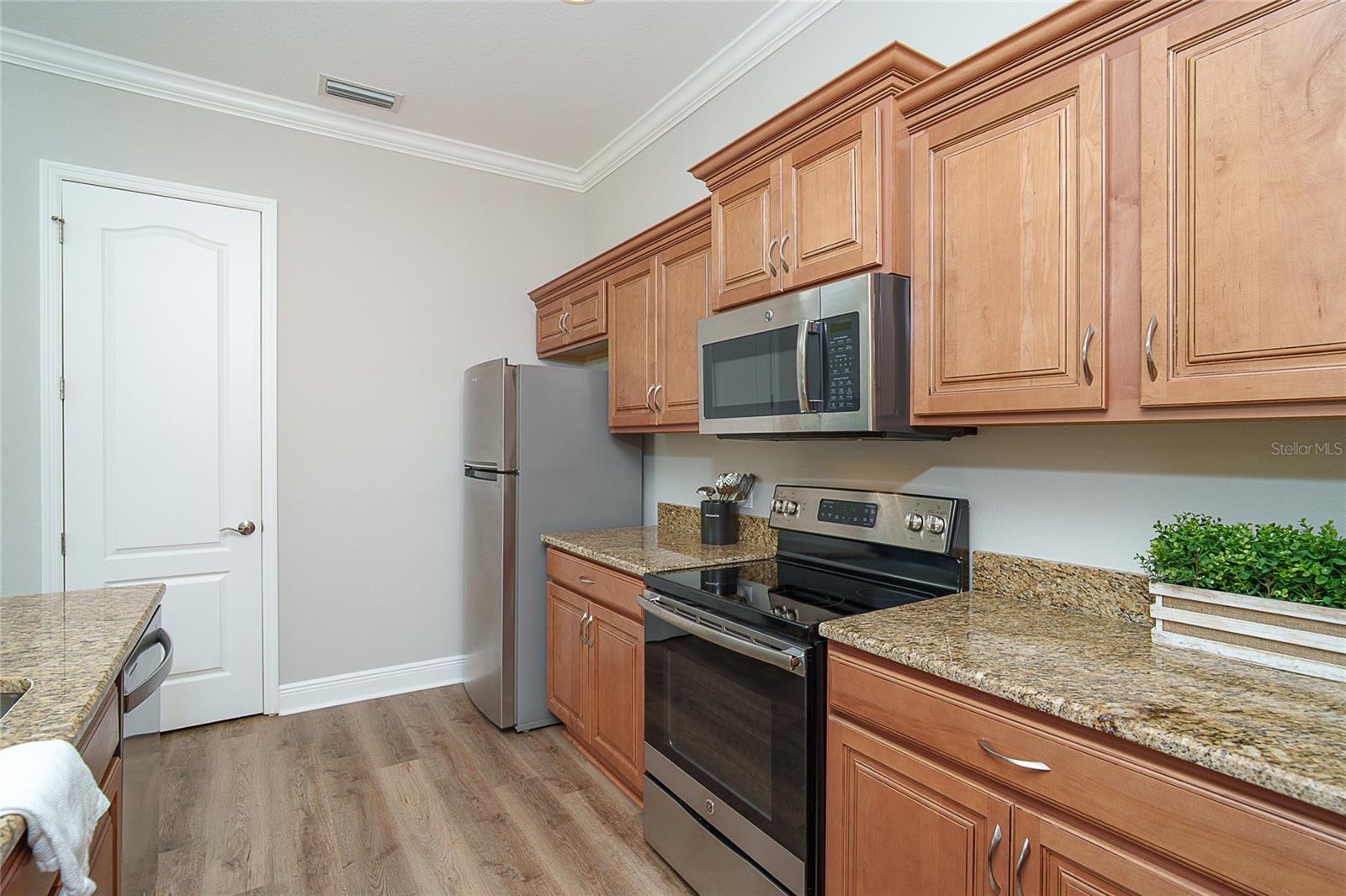 641 Guild Dr Property Photo 11