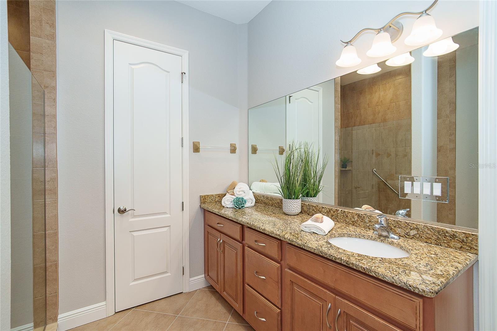 641 Guild Dr Property Photo 34