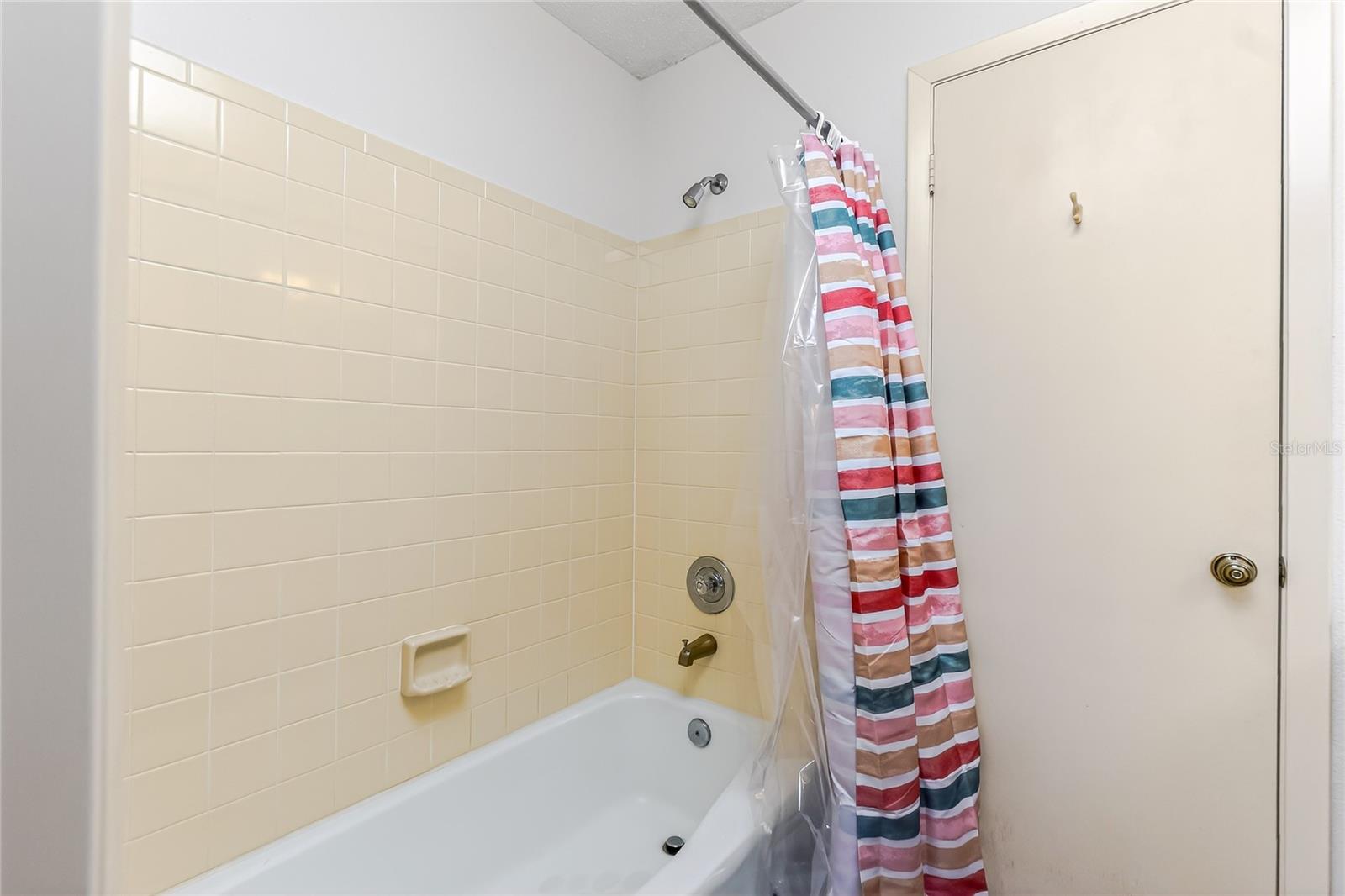 9406 Prospect Ave Property Photo 33