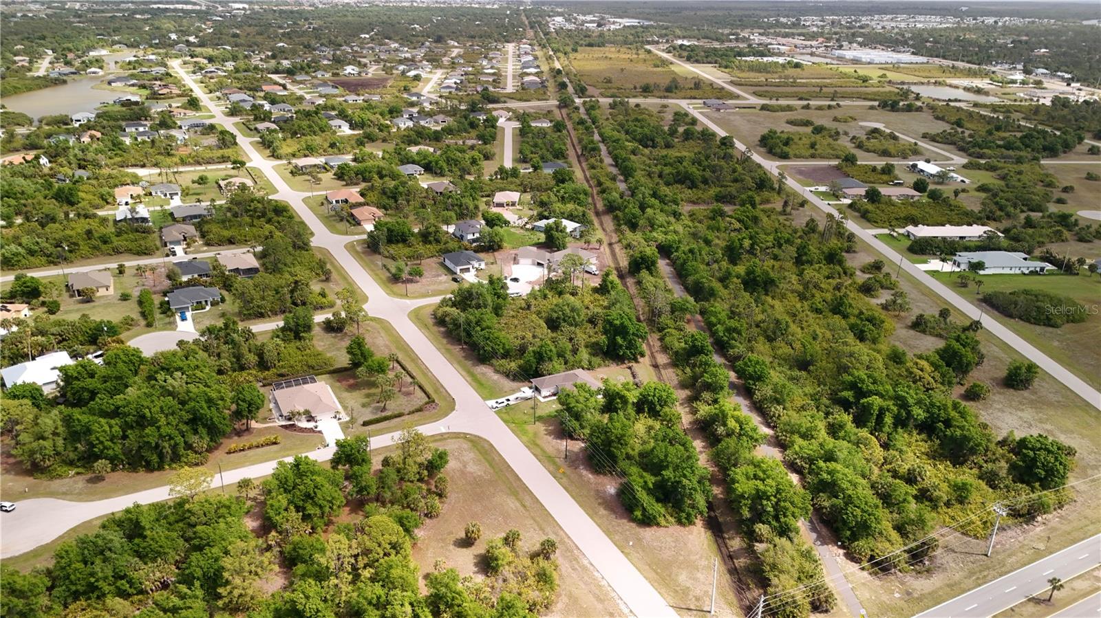 103 Antilla Dr Property Photo 23