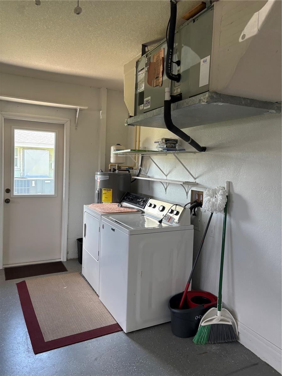 157 Annapolis Ln Property Photo 15