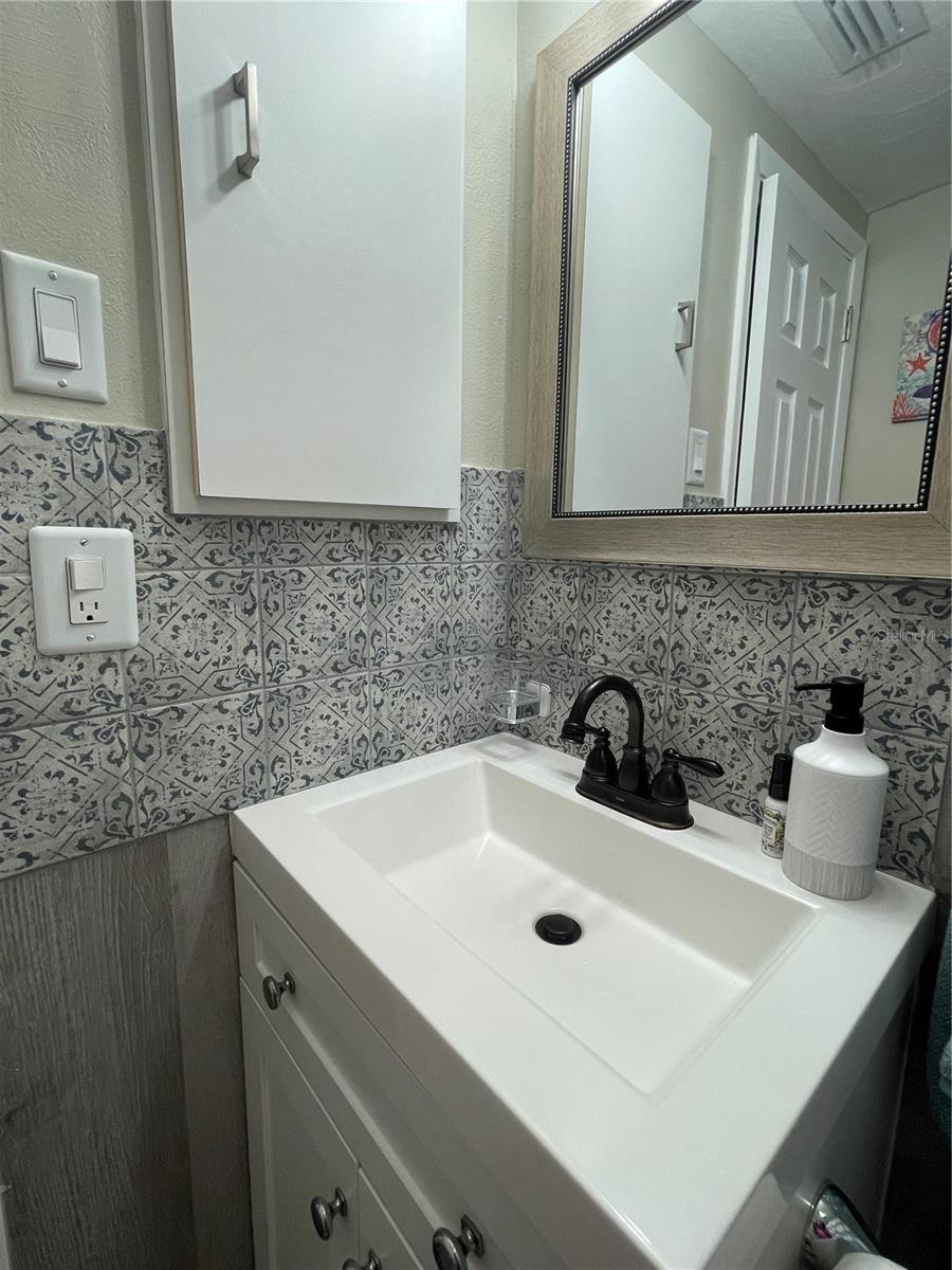 50 Euclid Ave Property Photo 16