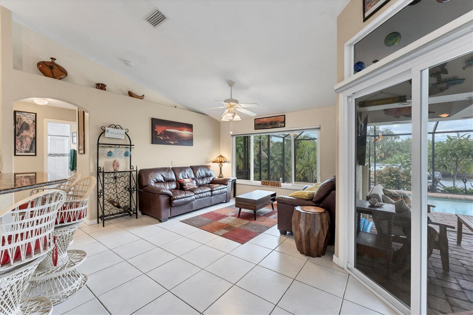 2555 Dixon Ter Property Photo 19