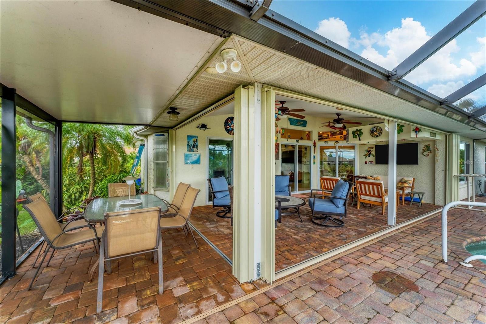 2555 Dixon Ter Property Photo 36