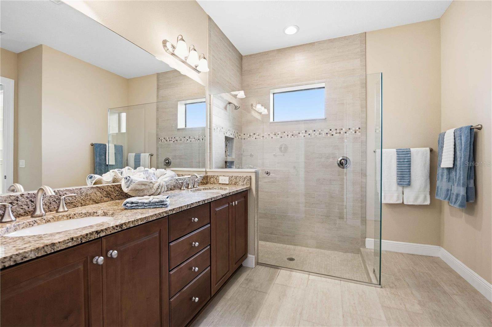 10944 Bullrush Dr Property Photo 36