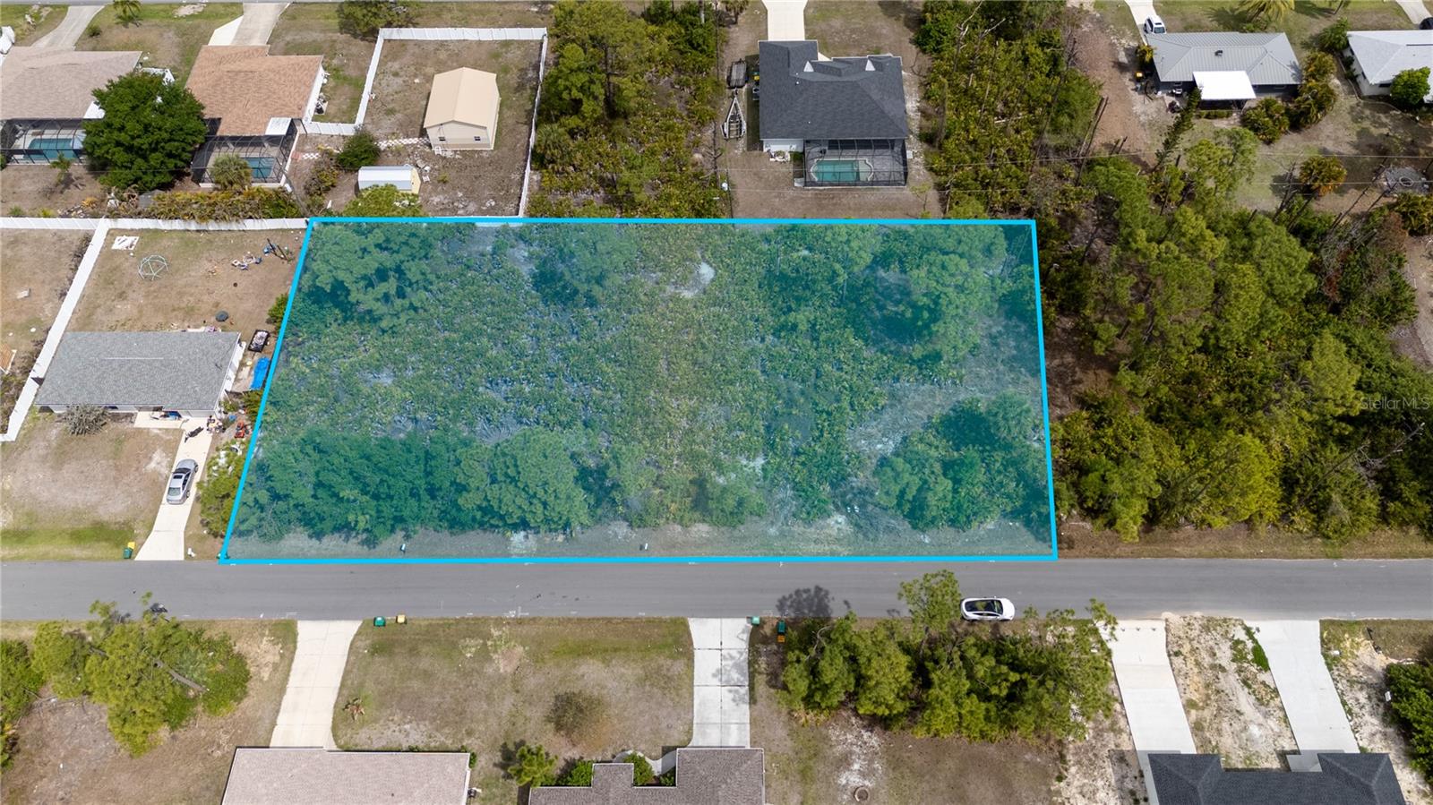 11306 Kimberly Ave Property Photo 5