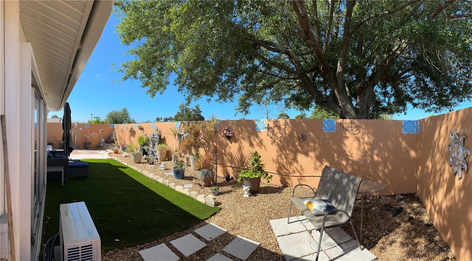 2 Golfview Rd Property Photo 7