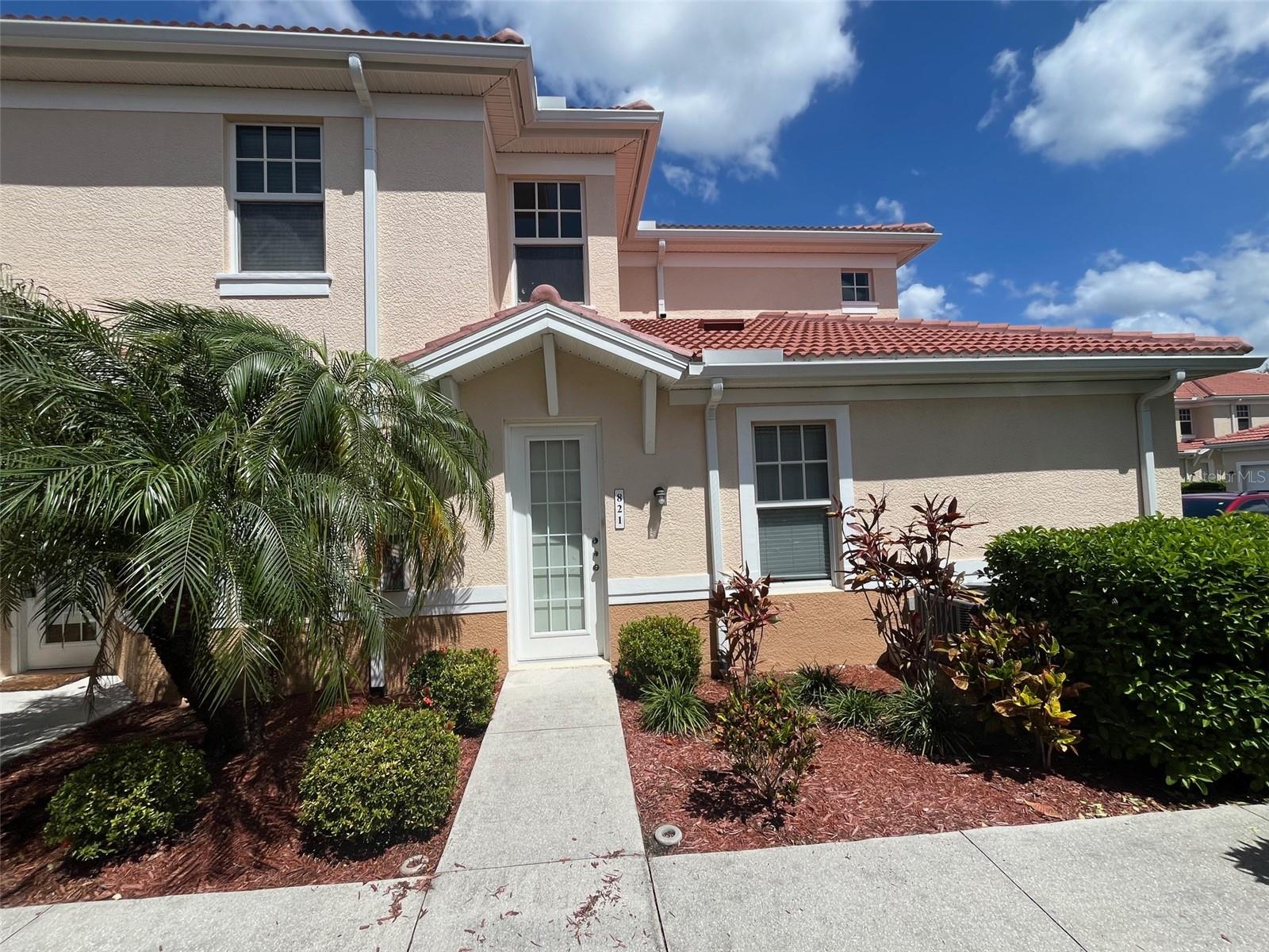 240 W END DR #821
