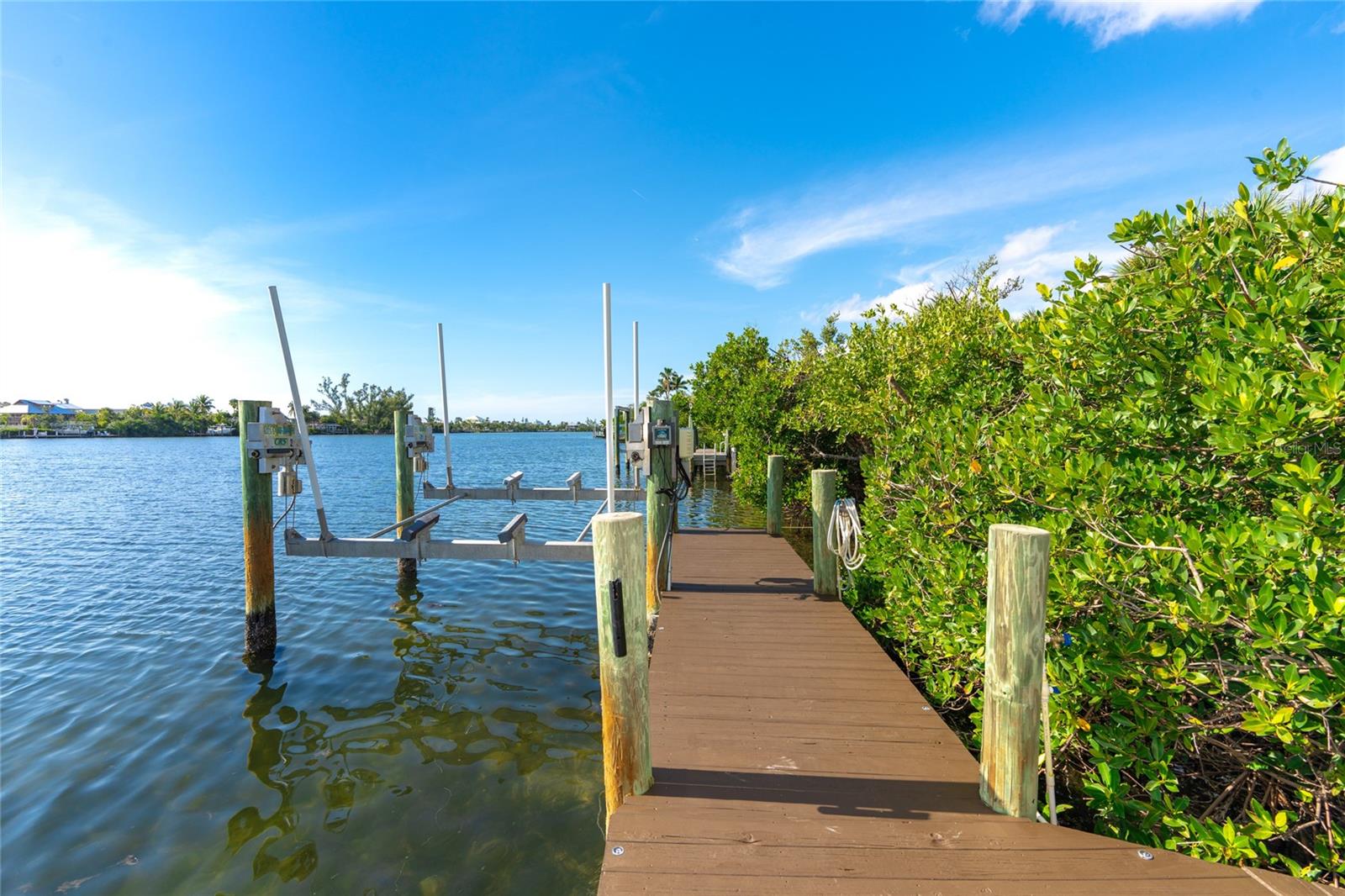 431 Kettle Harbor Dr Property Photo 18