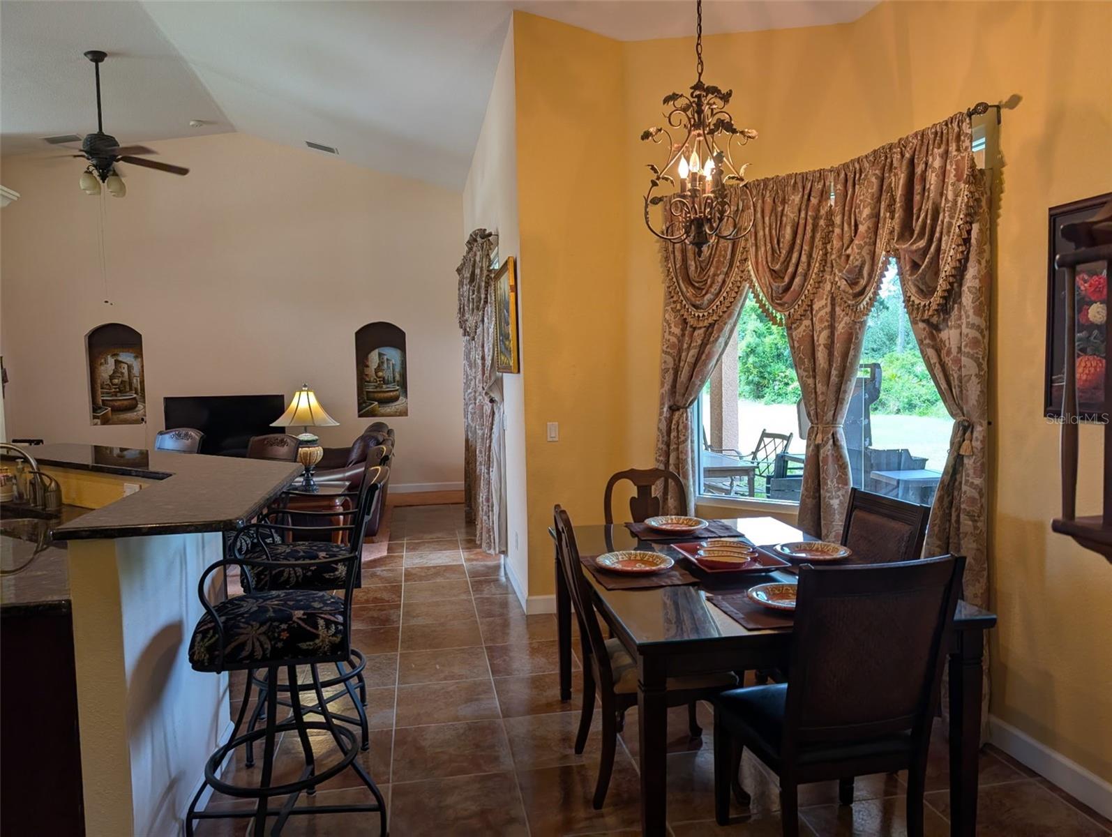 8511 Austrian Blvd Property Photo 10