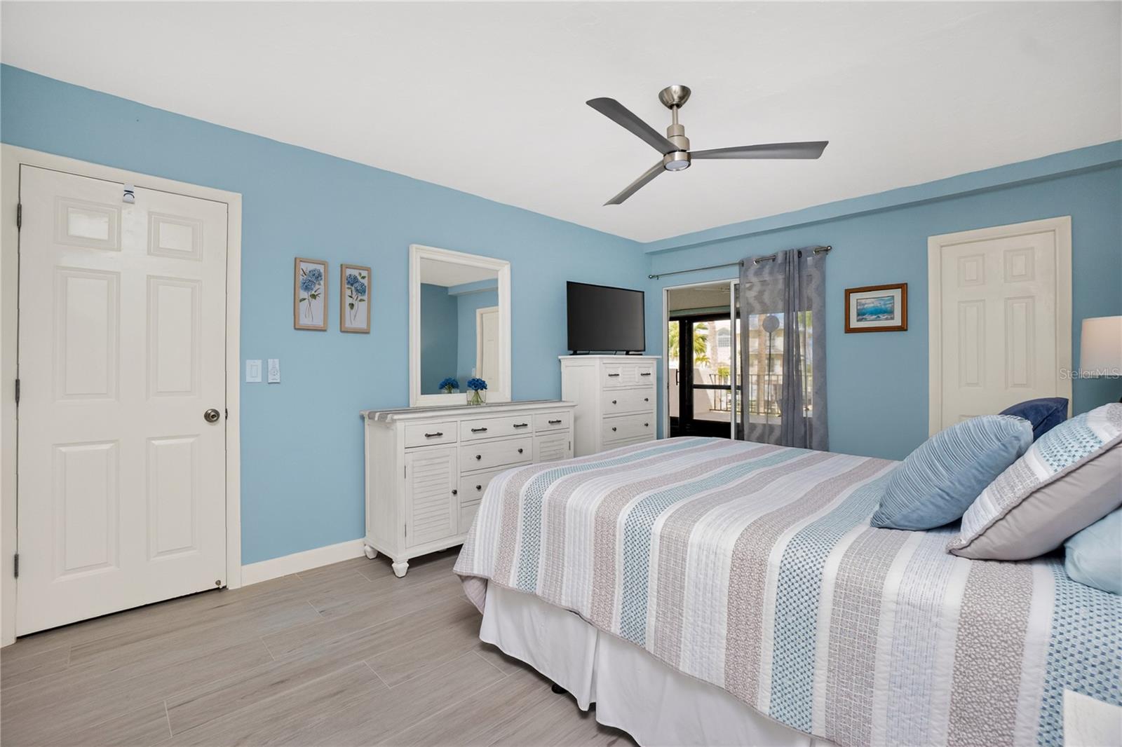 1501 Beach Rd #210 Property Photo 24
