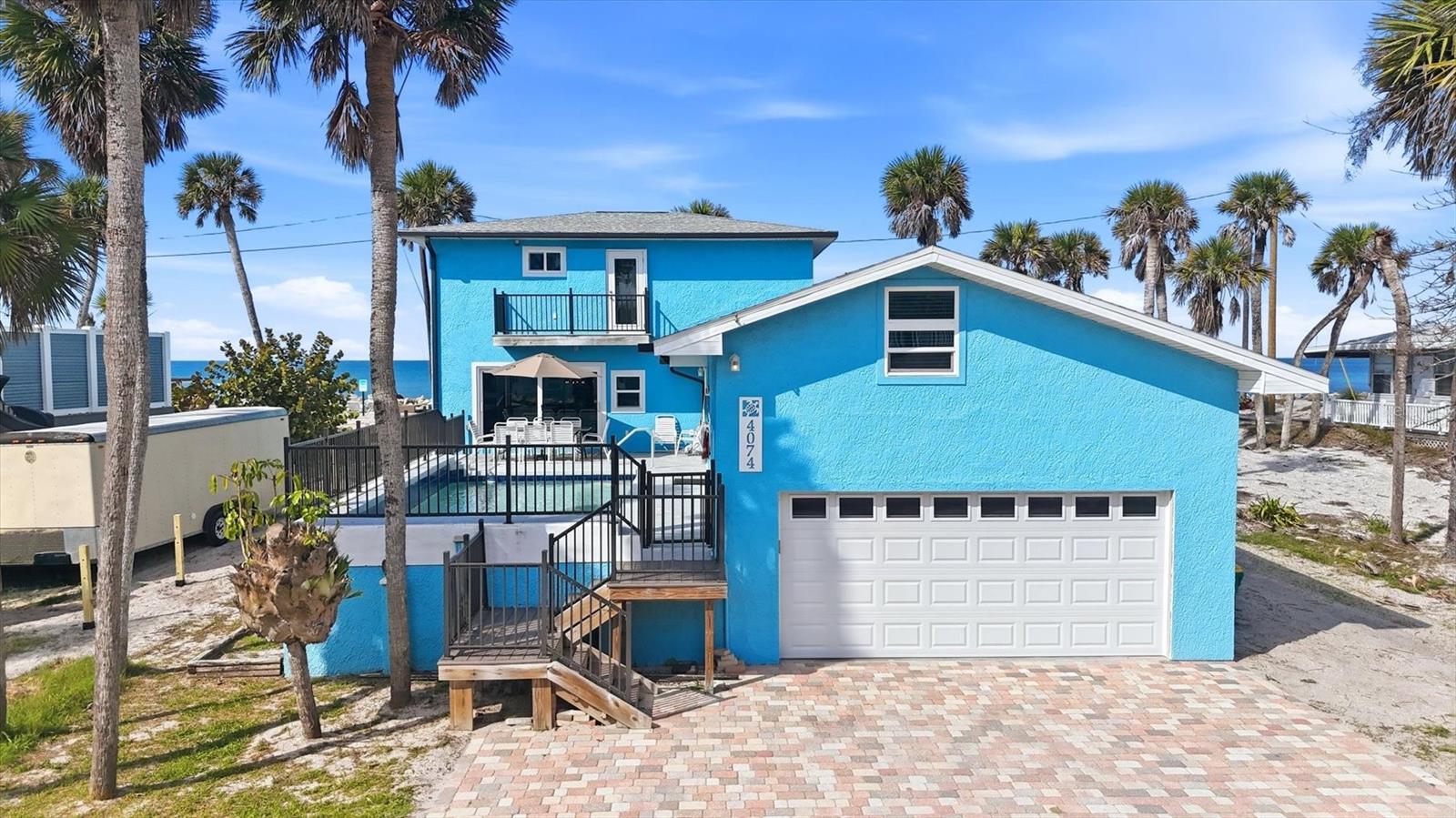 4074 N Beach Rd Property Photo 3