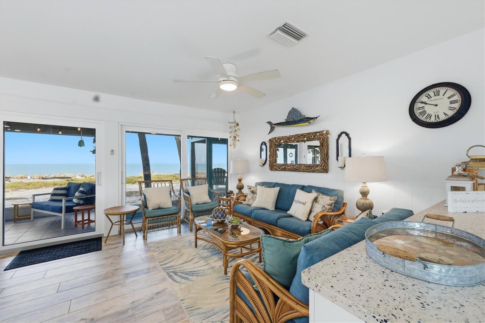 4074 N Beach Rd Property Photo 13