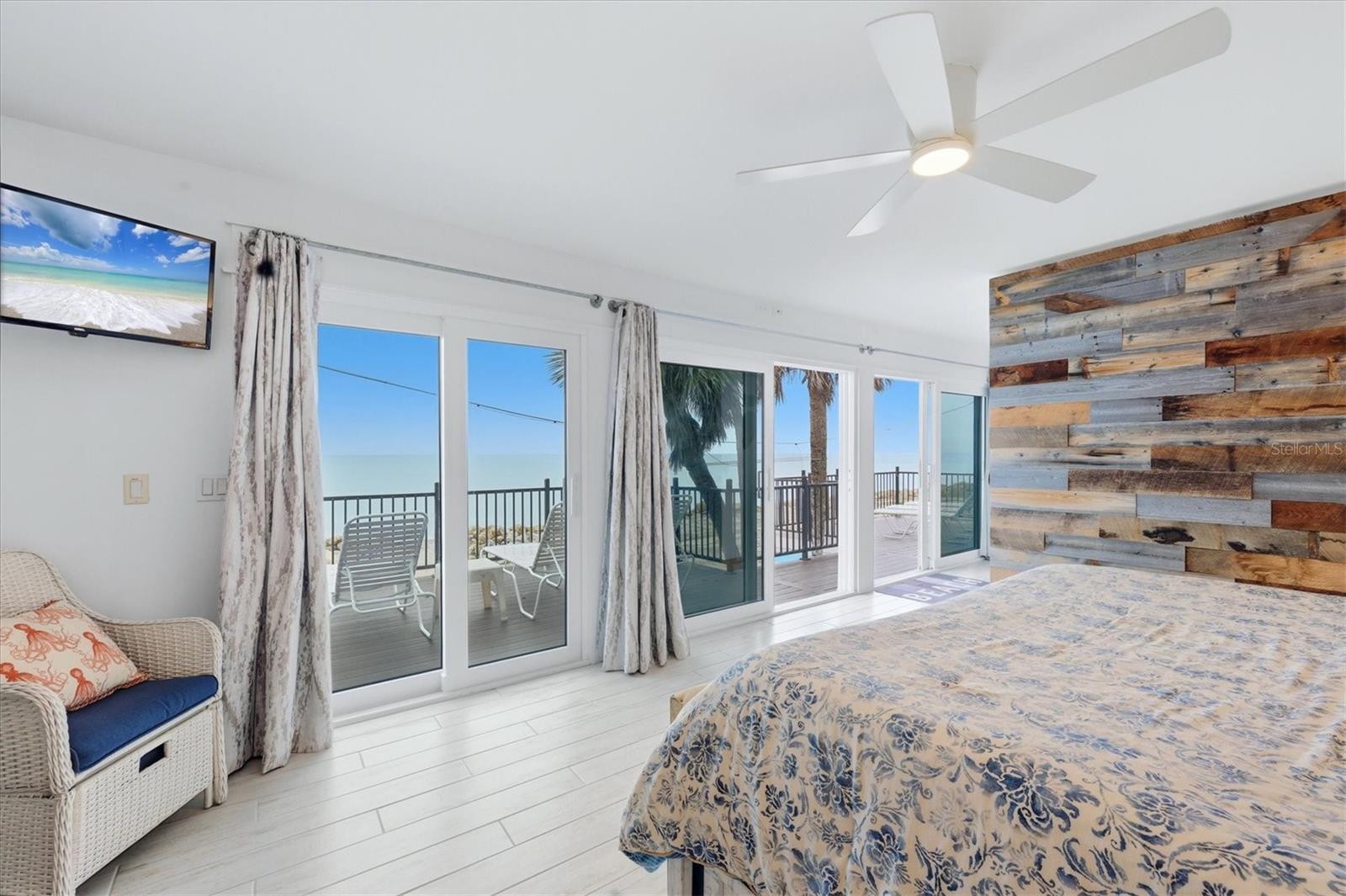 4074 N Beach Rd Property Photo 28