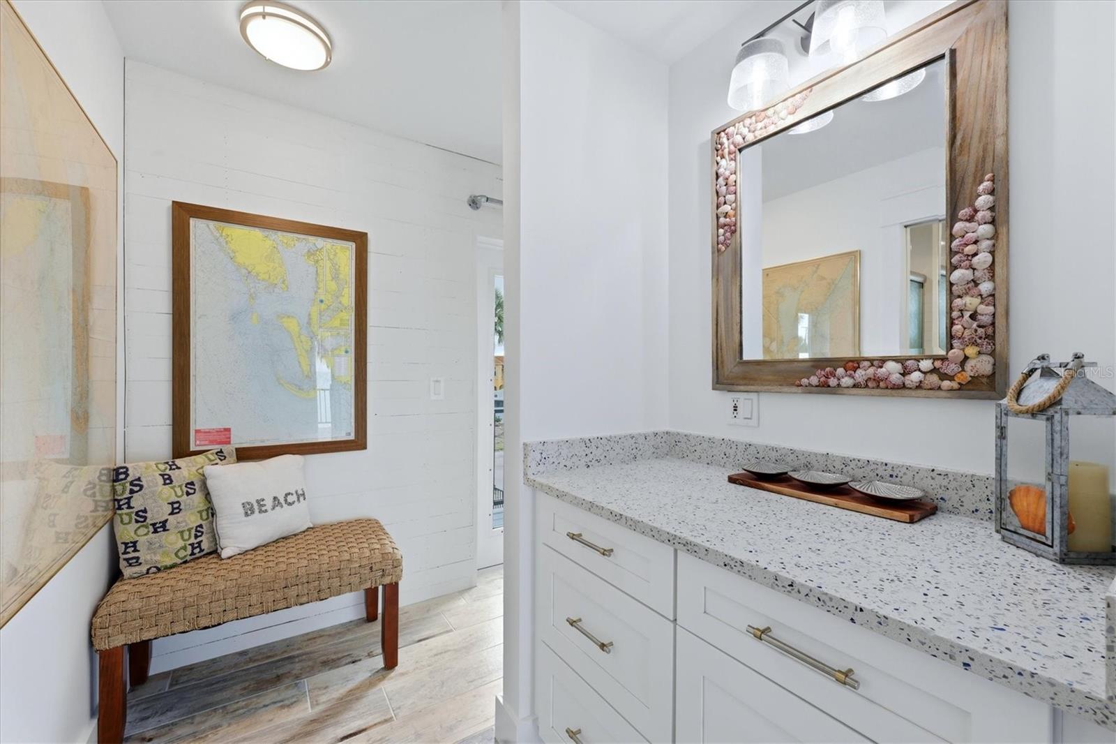 4074 N Beach Rd Property Photo 30