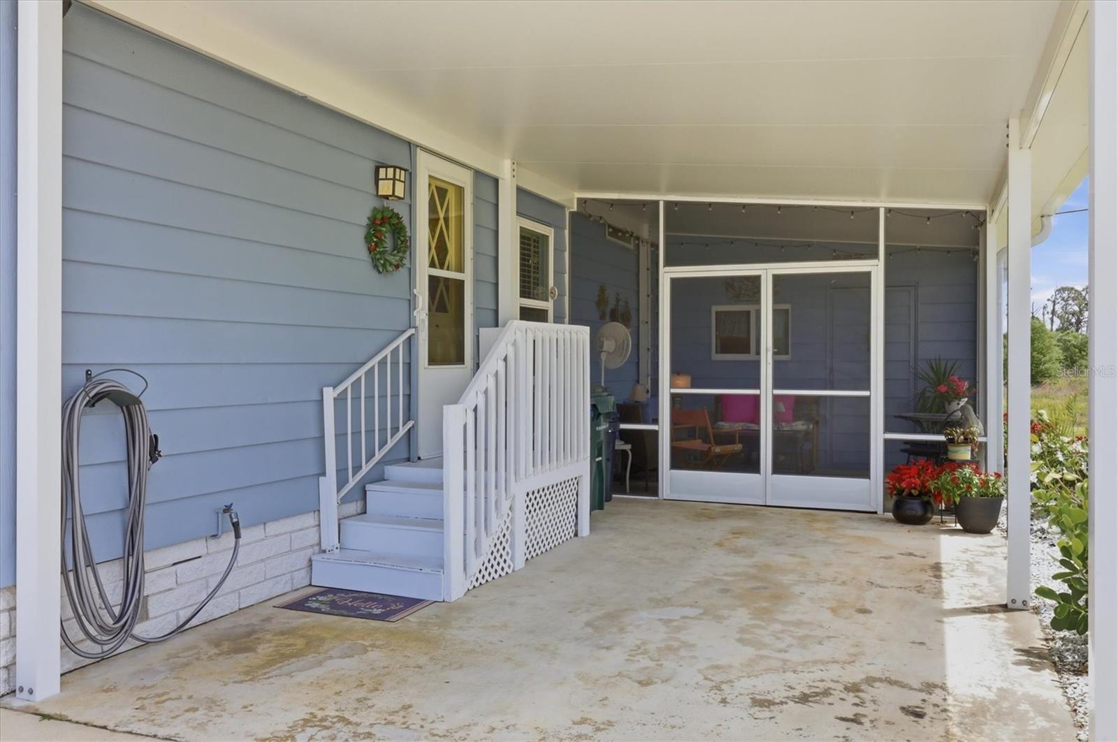 727 Butterfield Cir Property Photo 27