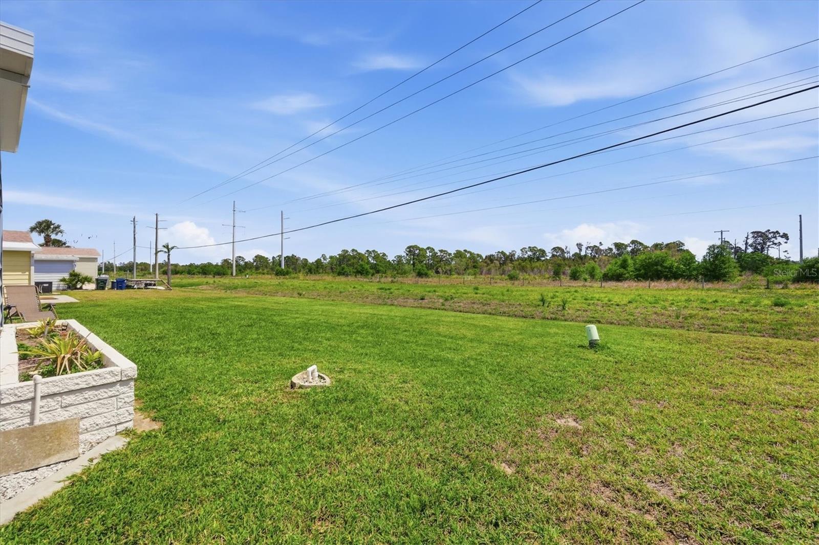 727 Butterfield Cir Property Photo 30