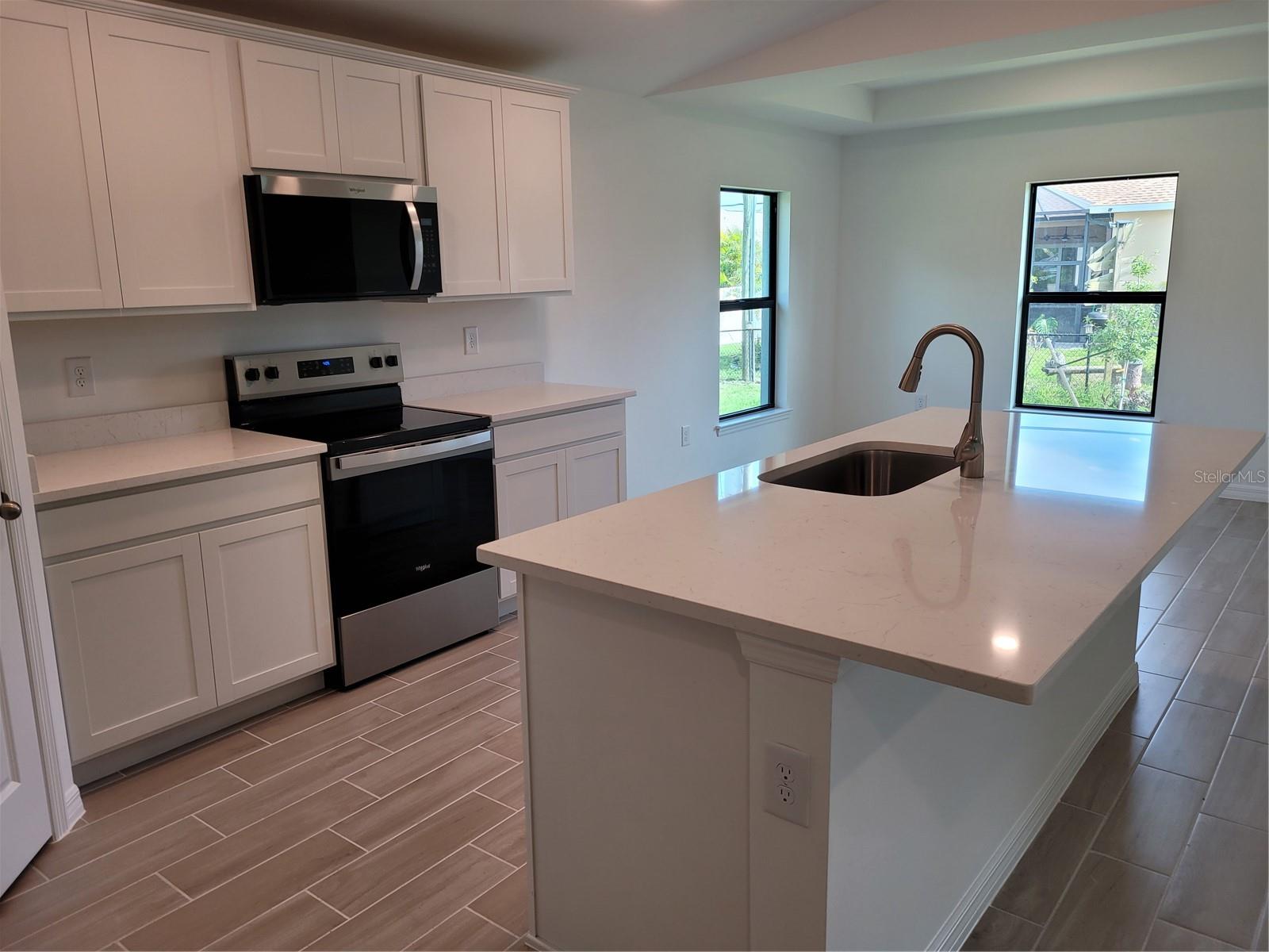11383 Baggot Ave Property Photo 8