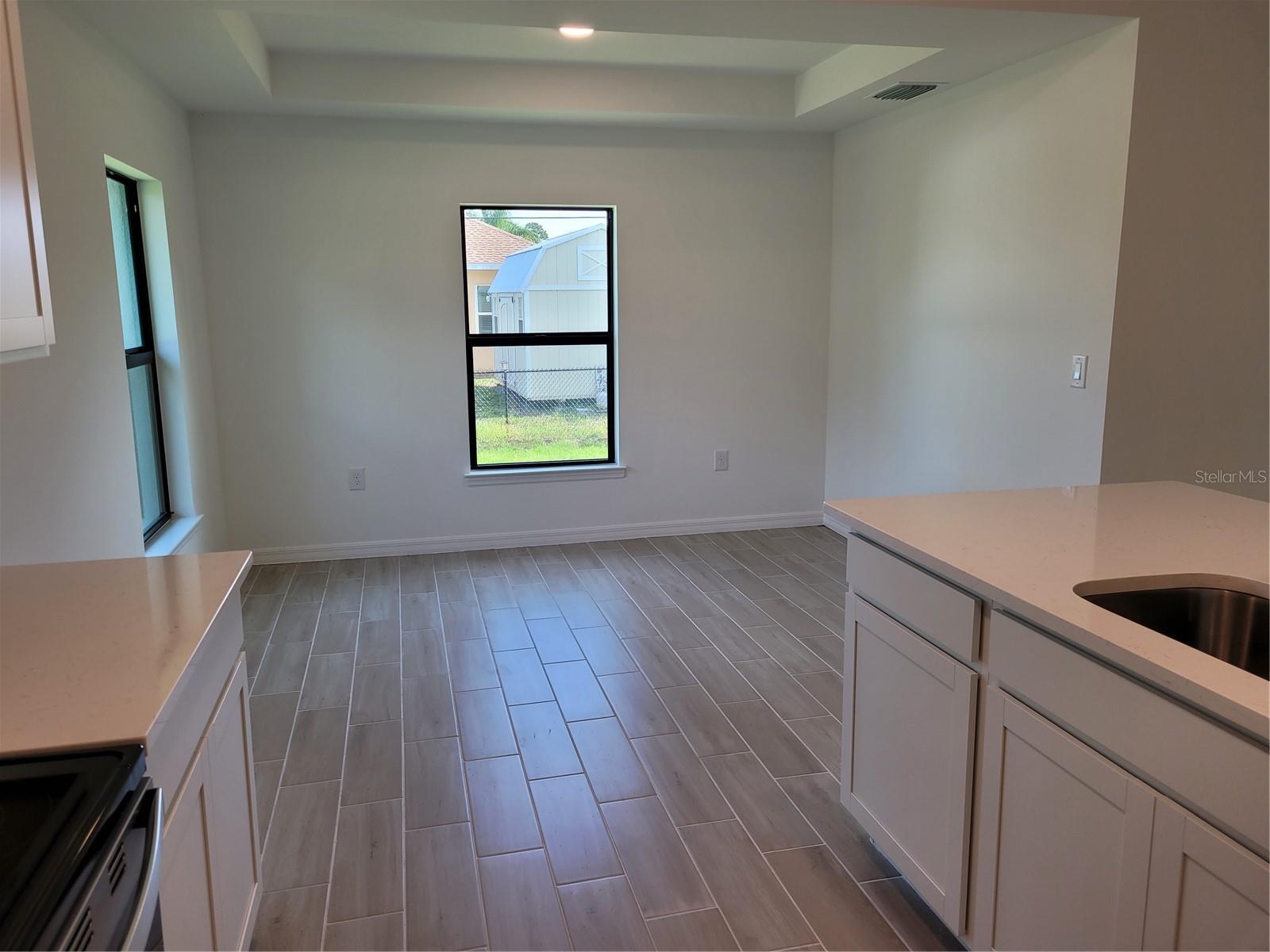 11383 Baggot Ave Property Photo 10