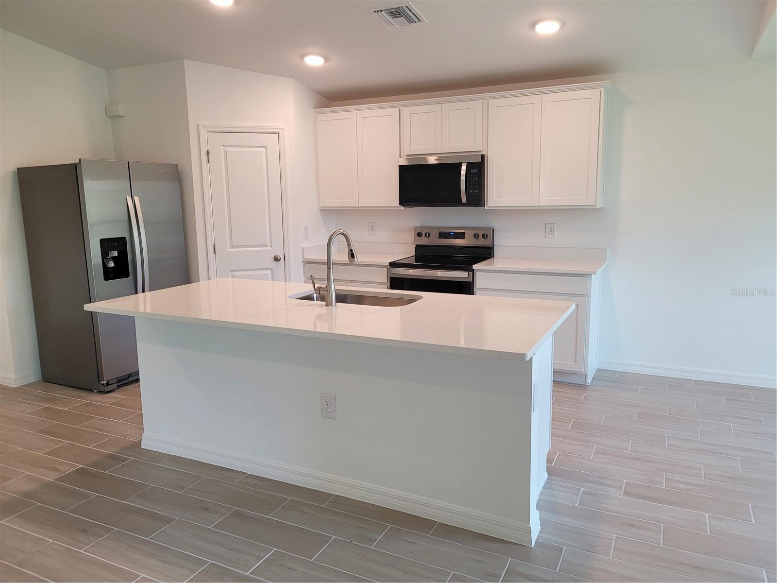 11383 Baggot Ave Property Photo 13