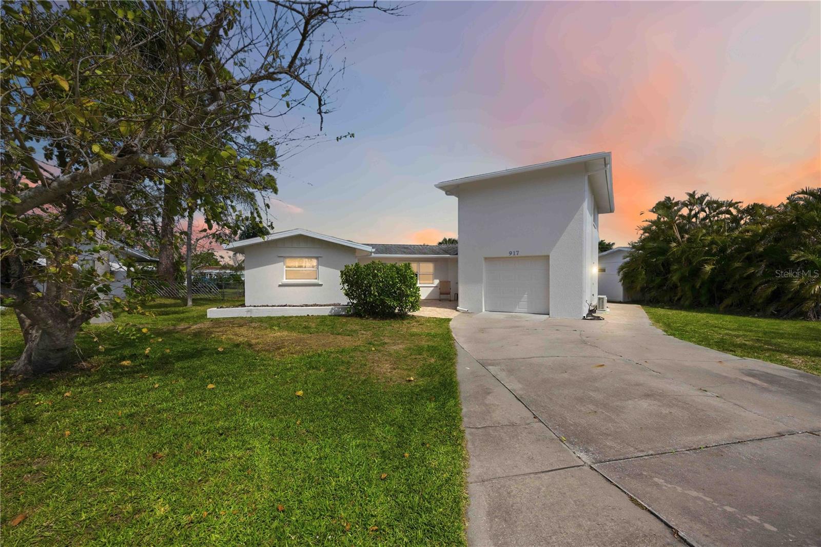 917 Church St Property Photo 3