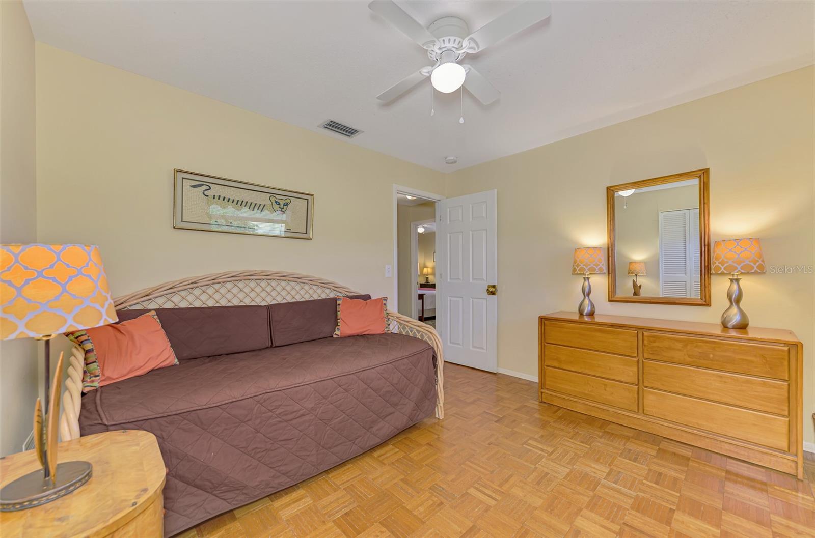 1290 Lakeside Dr Property Photo 42