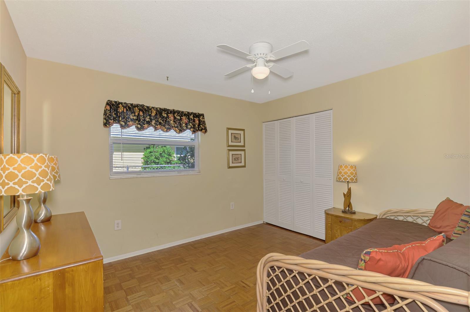 1290 Lakeside Dr Property Photo 43