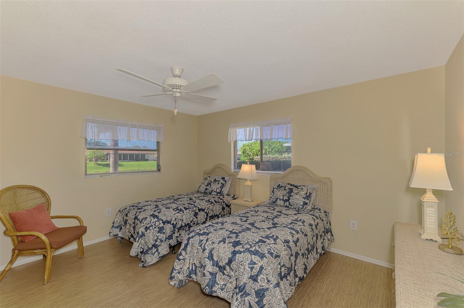 1290 Lakeside Dr Property Photo 45
