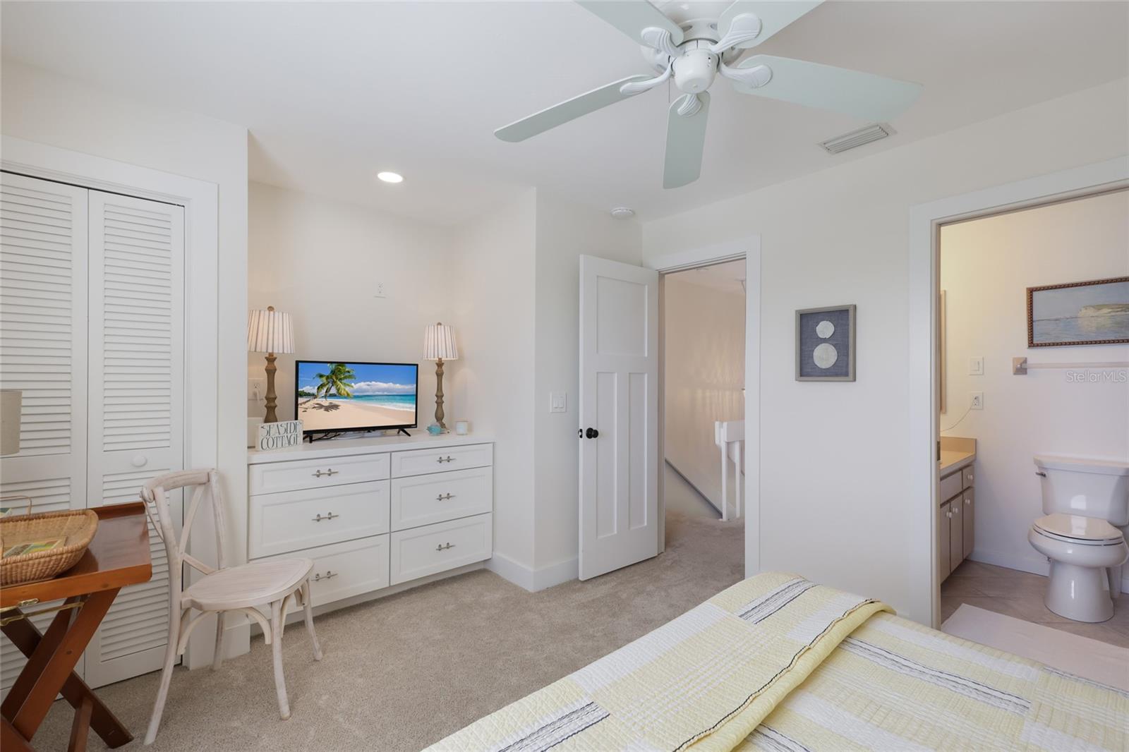 420 Gulf Blvd #9 Property Photo 20