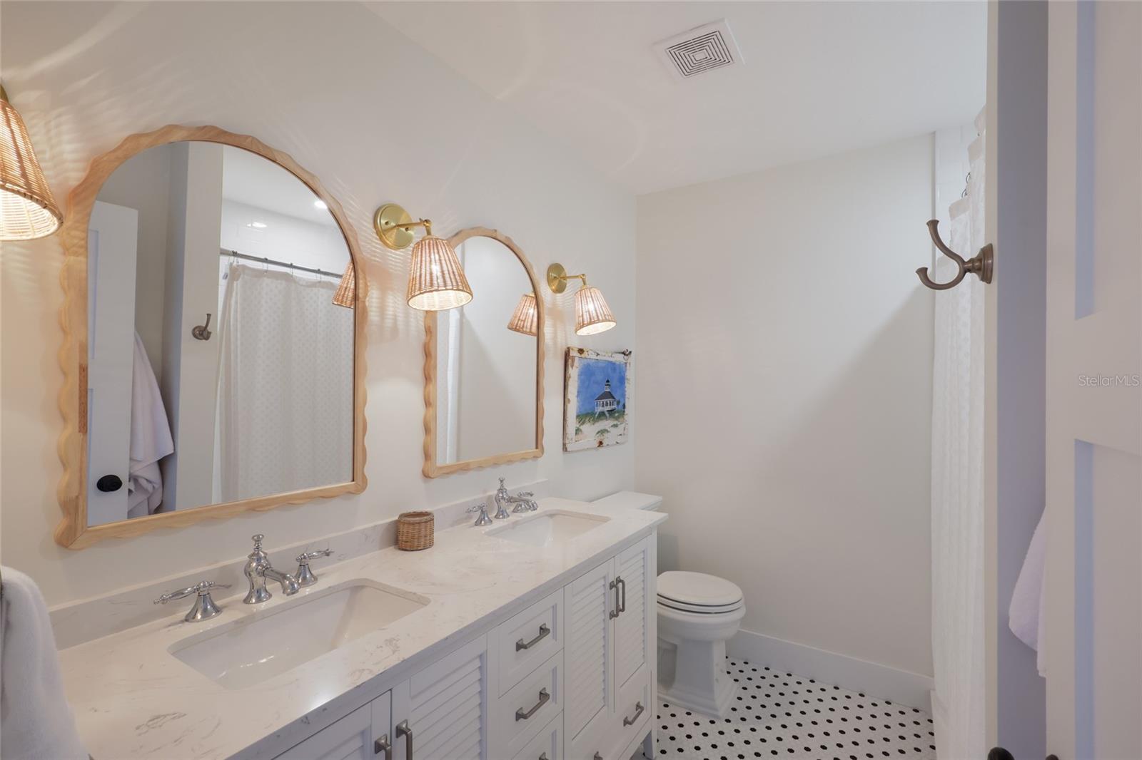 420 Gulf Blvd #9 Property Photo 25