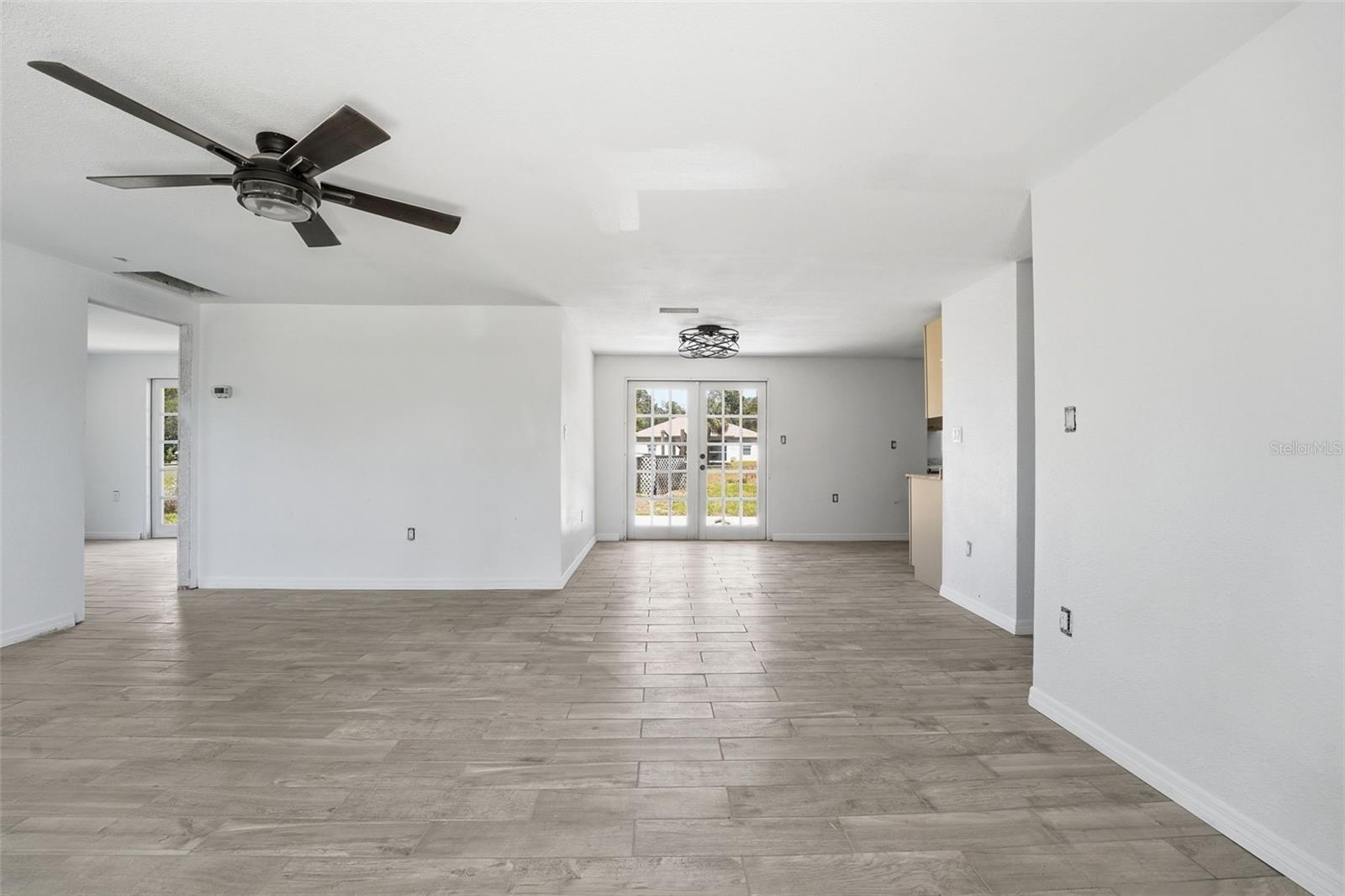 4530 Cazes Ave Property Photo 3