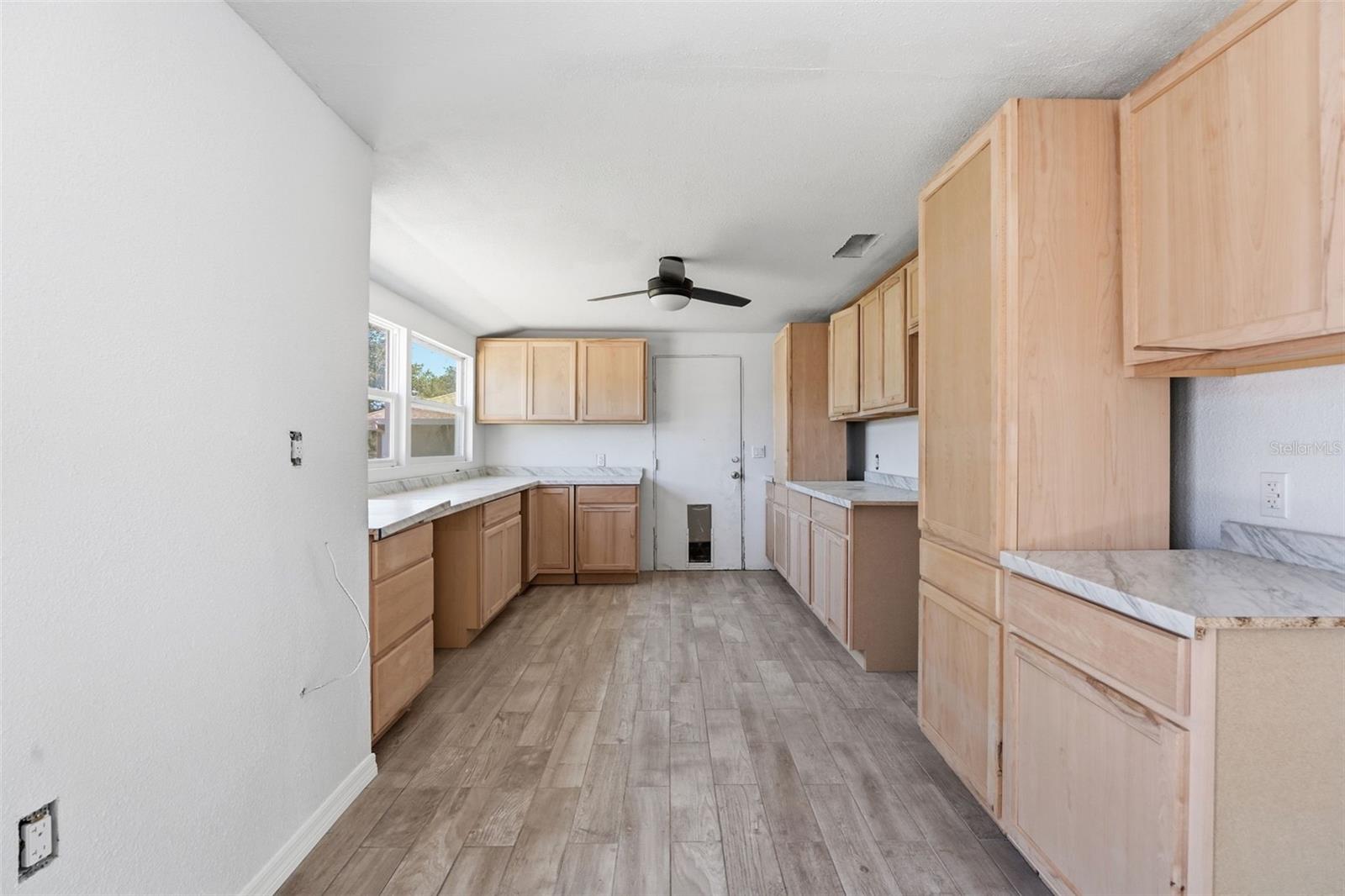 4530 Cazes Ave Property Photo 6