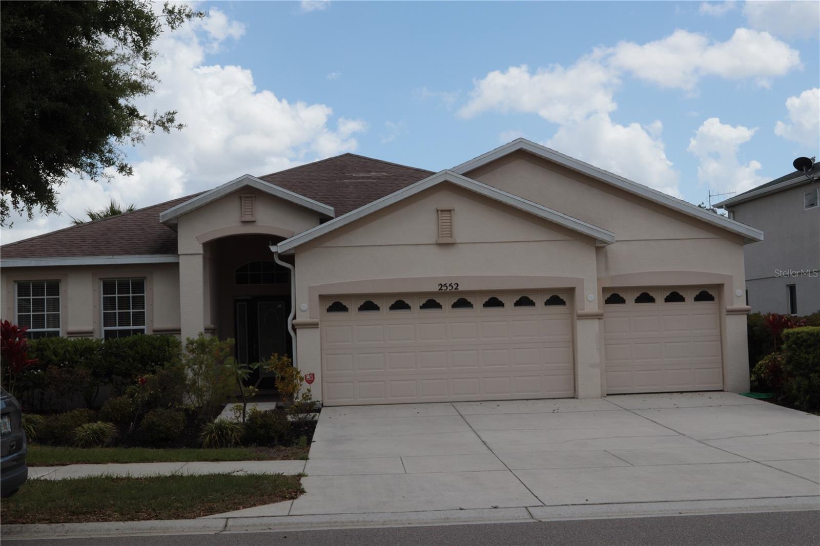 2552 Hobblebrush Dr Property Photo 1